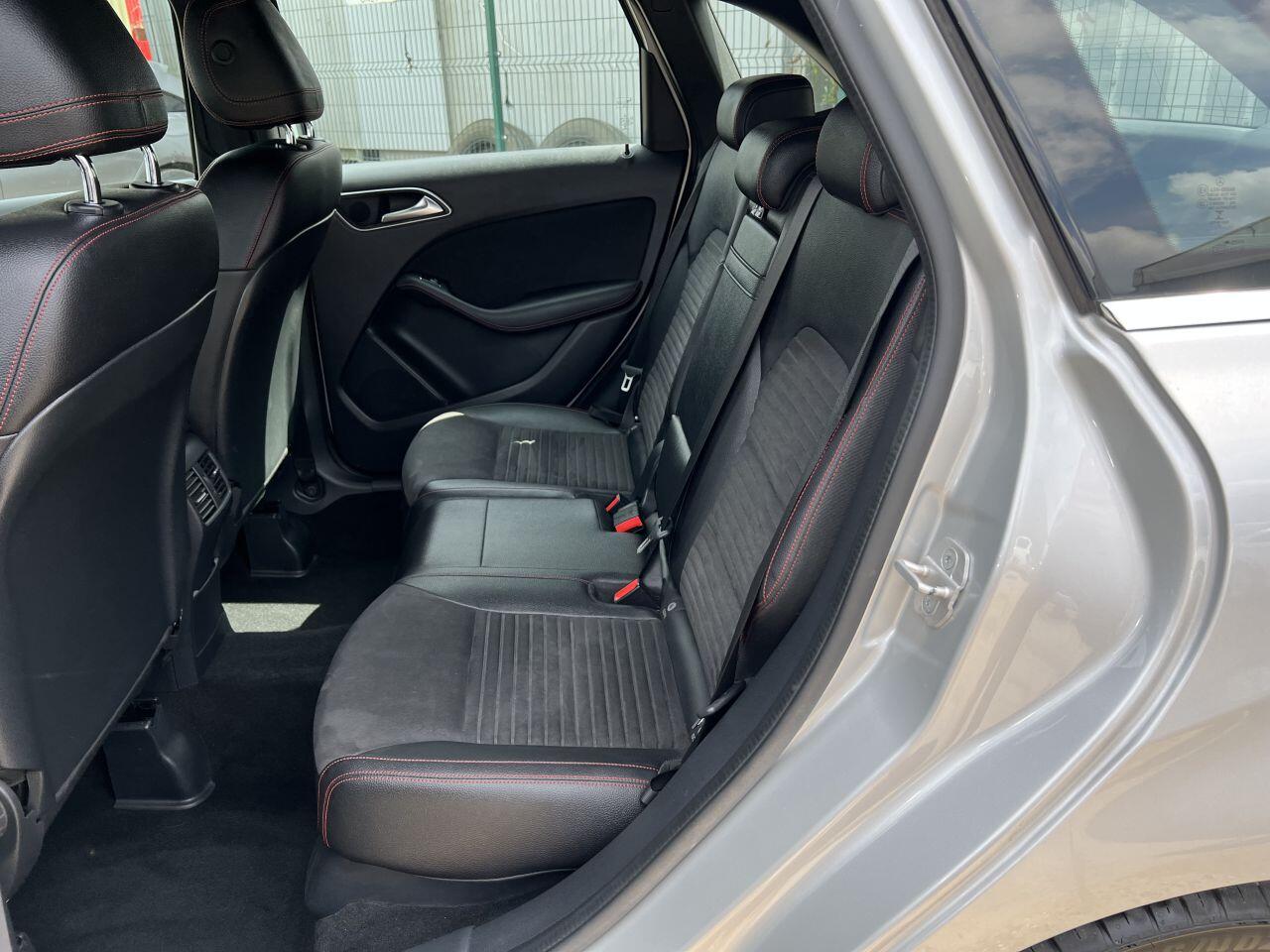 Mercedes-Benz B Class view 25