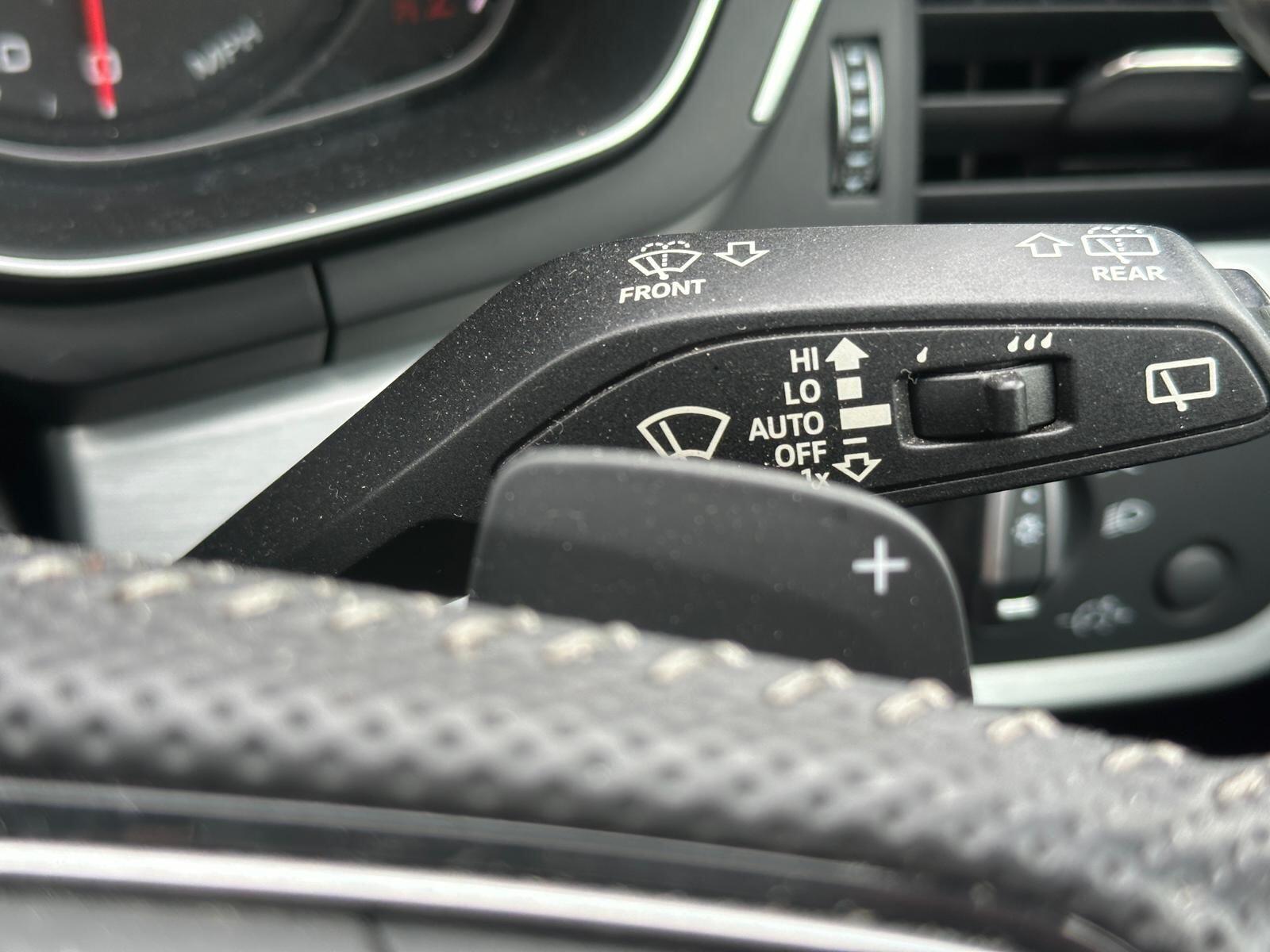 Audi A4 Avant view 19