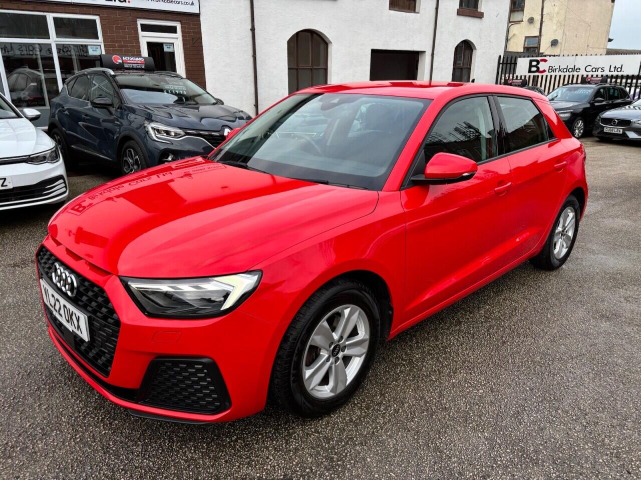 Audi A1 view 3