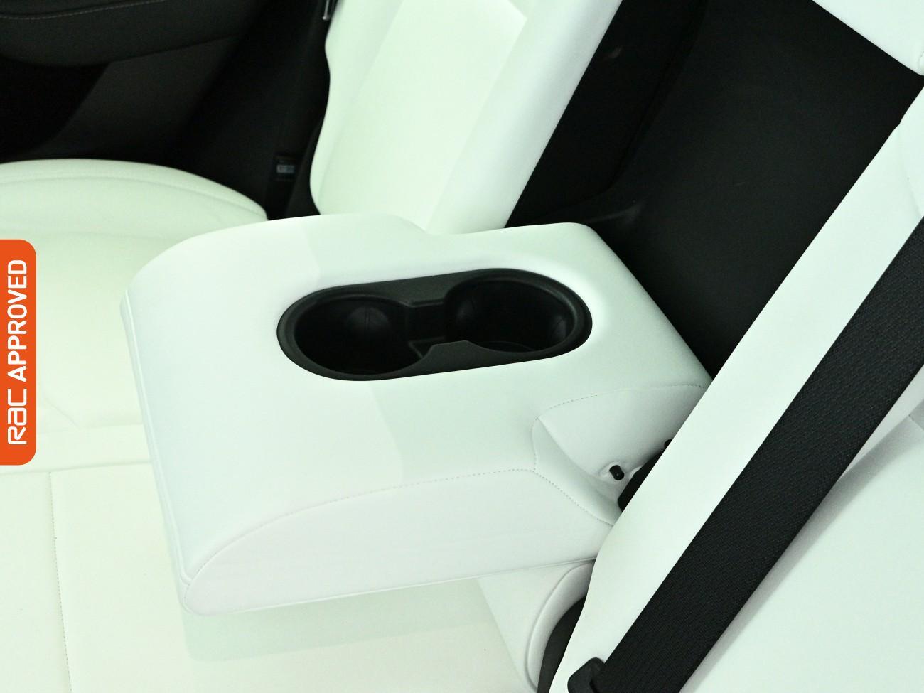 Tesla Model Y view 26