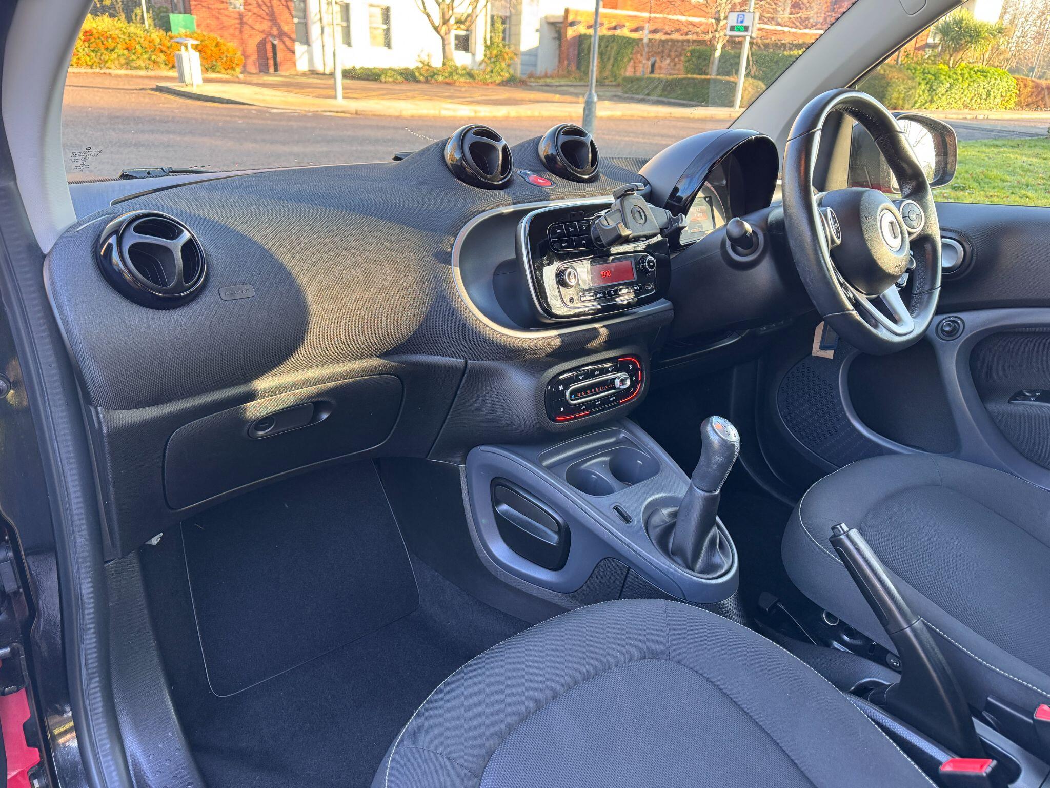2017 Smart fortwo 1.0 Passion Euro 6 (s/s) 2dr • 71,000 miles image 12
