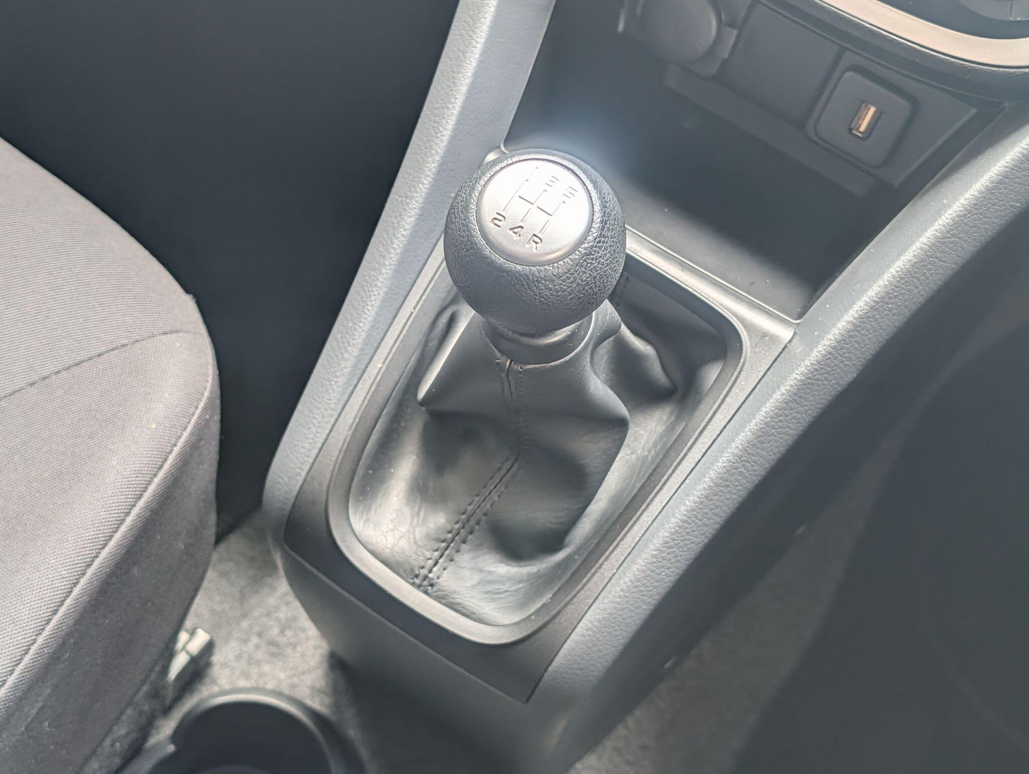 Suzuki Celerio view 29