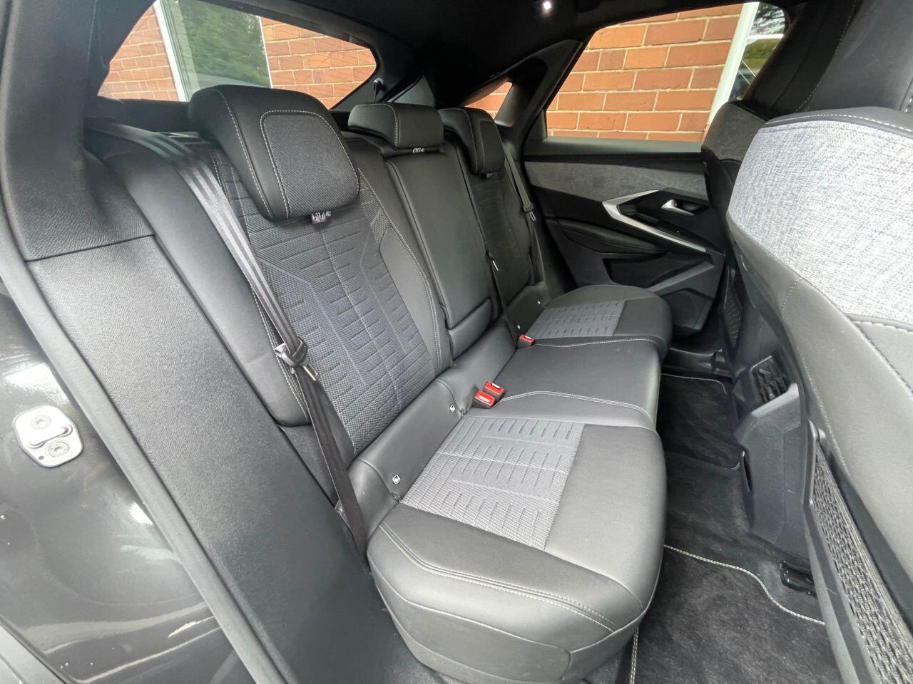 Peugeot 3008 view 25