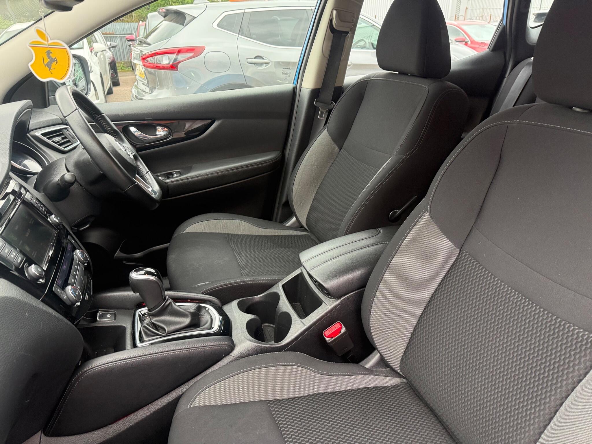 Nissan Qashqai view 8