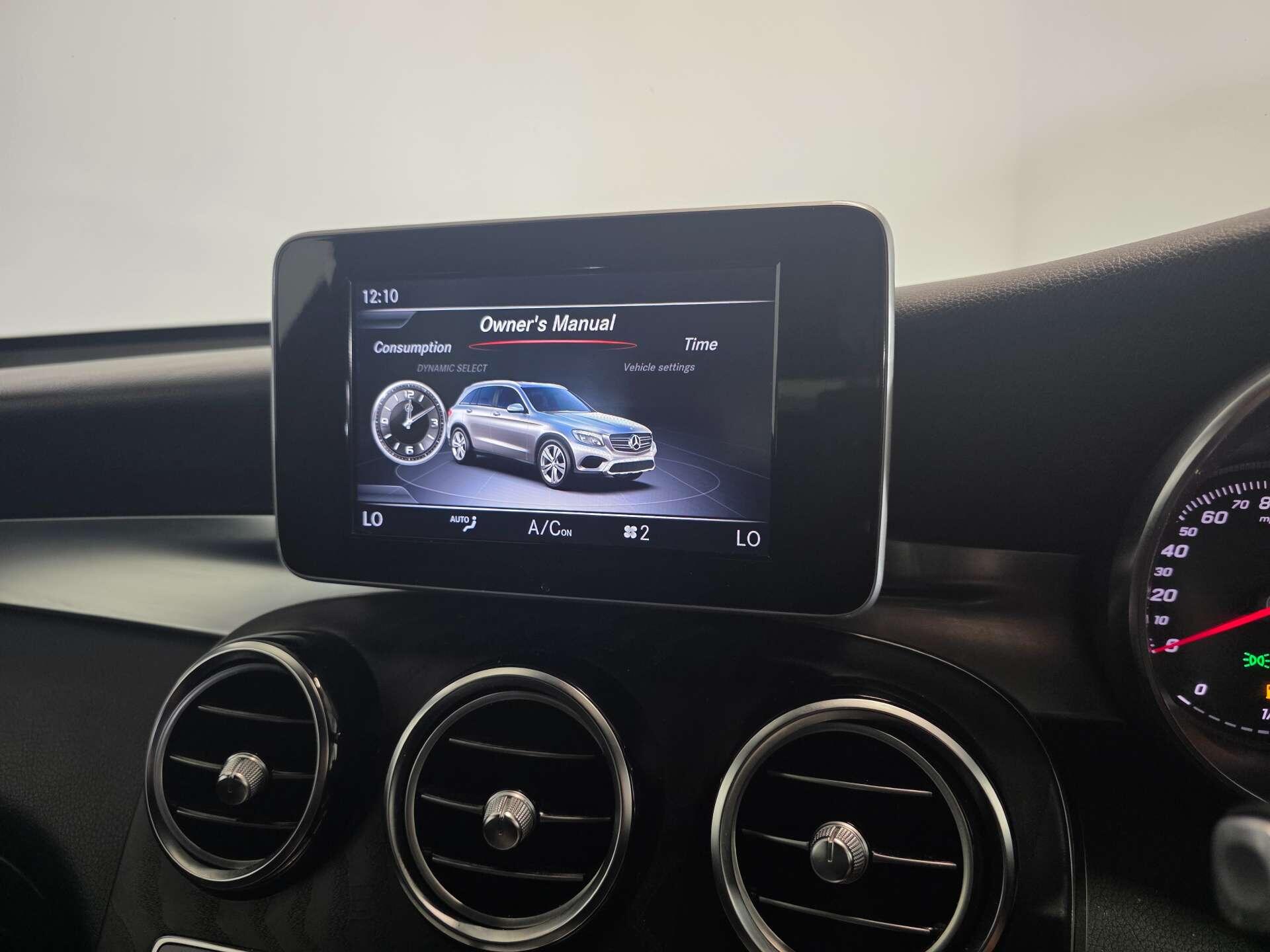 Mercedes-Benz GLC view 33