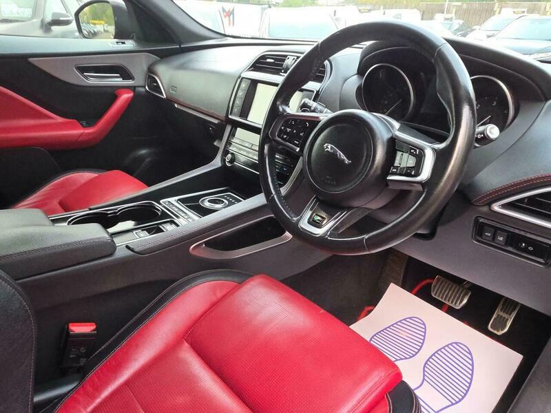 2017 Jaguar F-PACE 2.0 D180 R-Sport Auto AWD Euro 6 (s/s) 5dr • 74,795 miles image 15