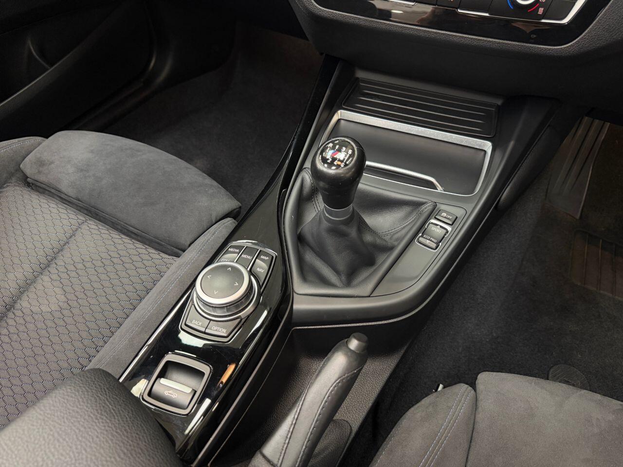 BMW 2 Series view 33