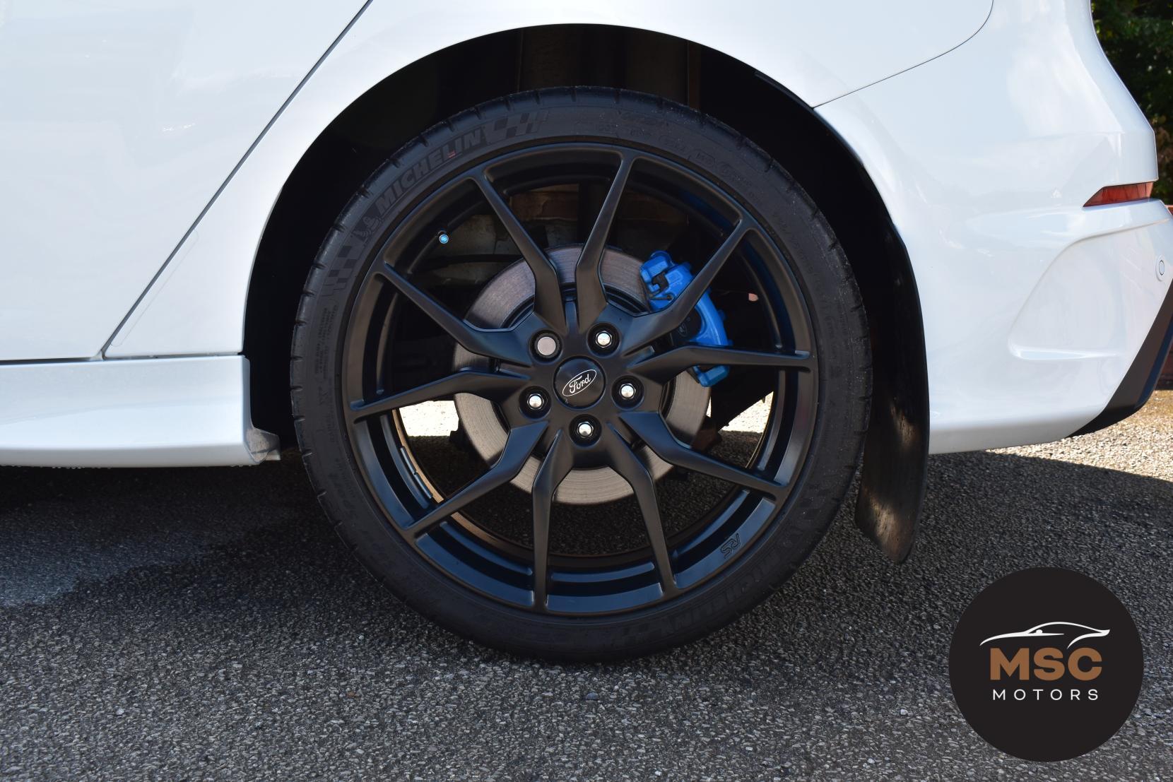 Ford Focus view 35