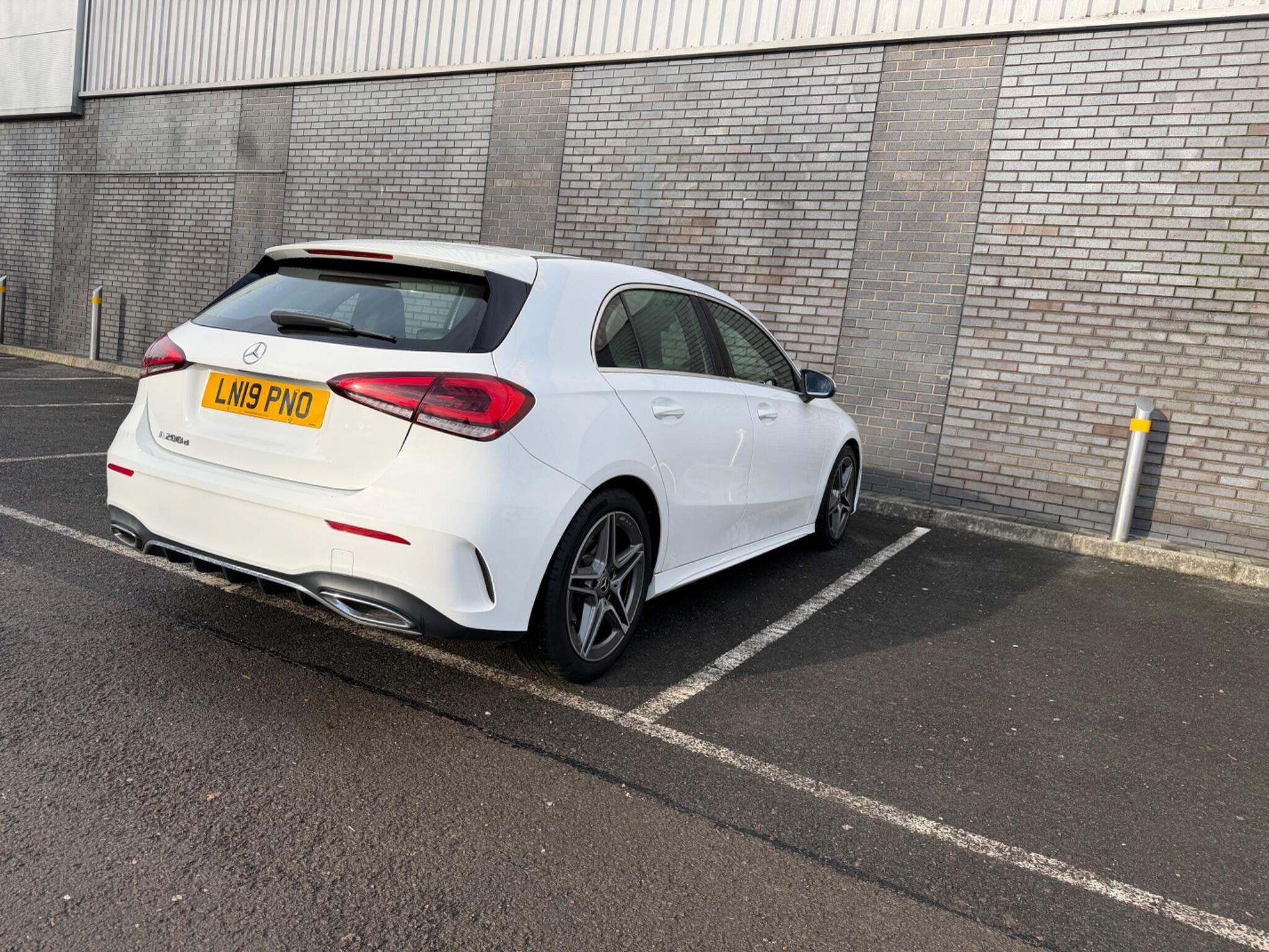 2019 Mercedes-Benz A Class 2.0 A200d AMG Line 8G-DCT Euro 6 (s/s) 5dr • 58,200 miles image 9