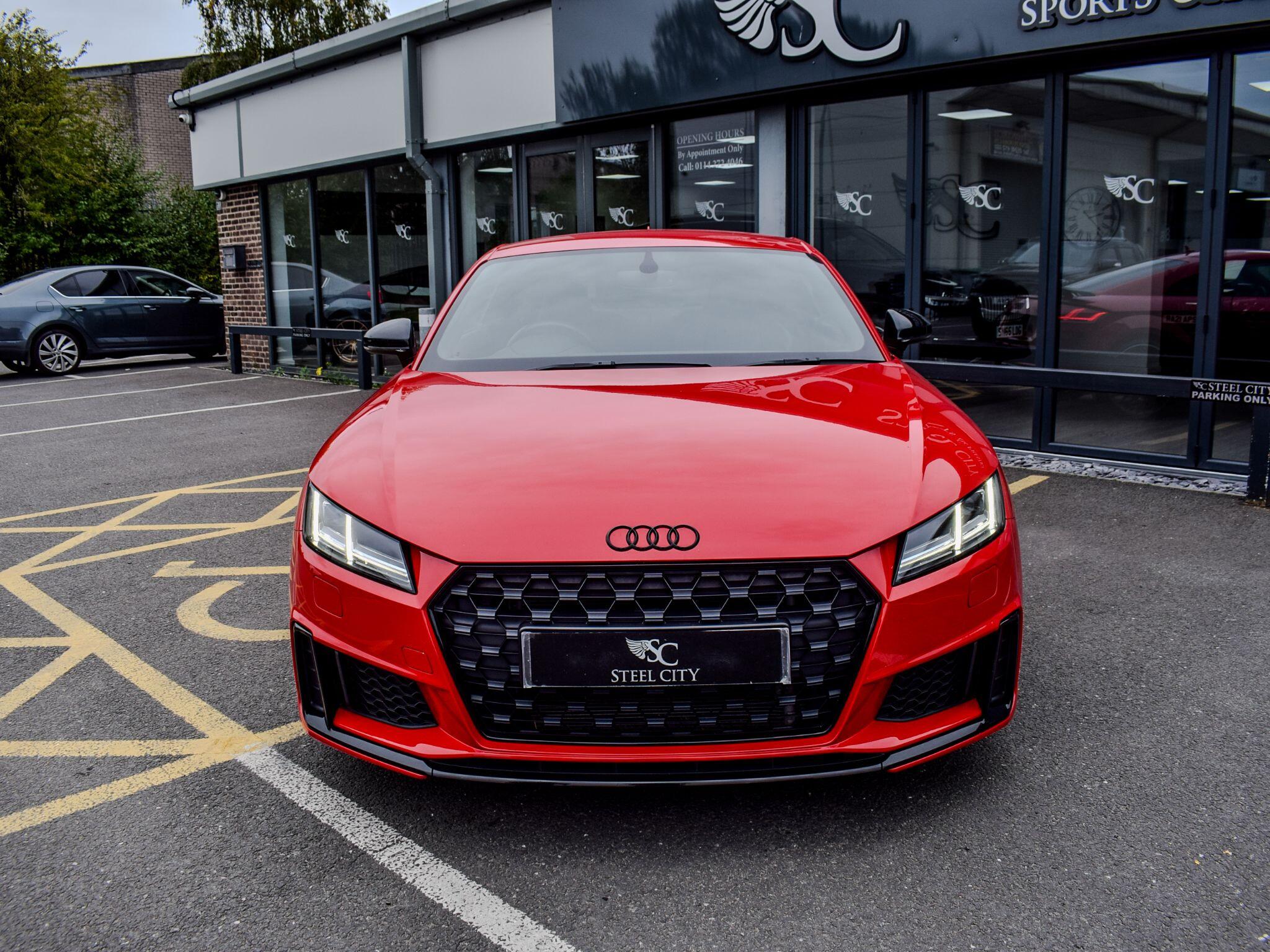 Audi TT view 4