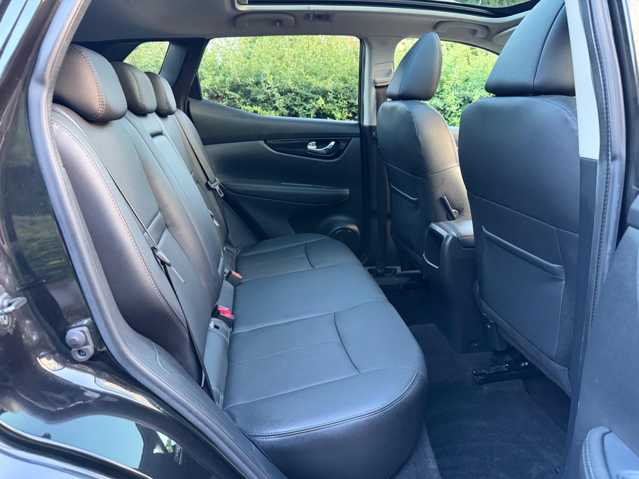 Nissan Qashqai view 25