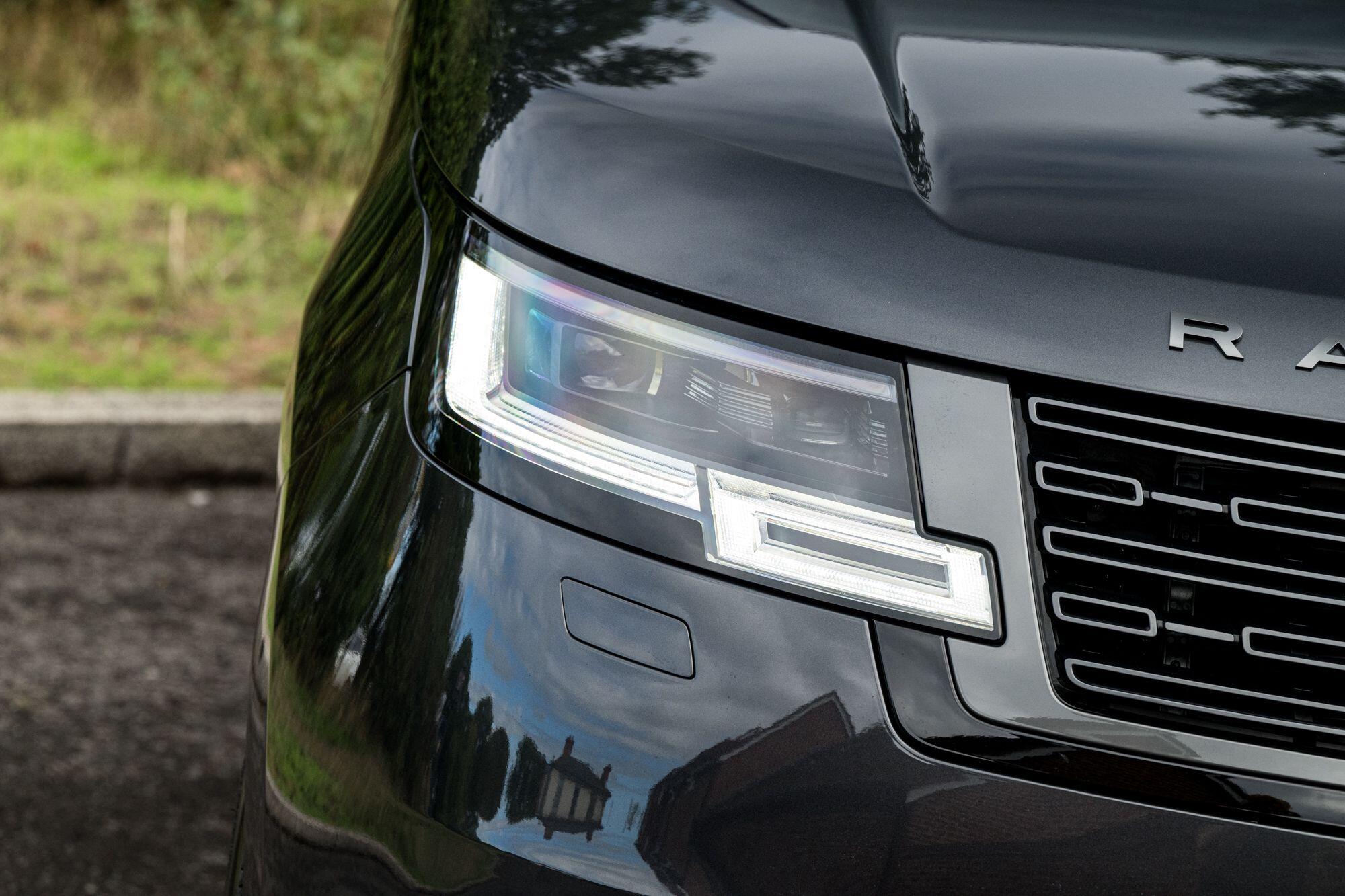 Land Rover Range Rover view 12