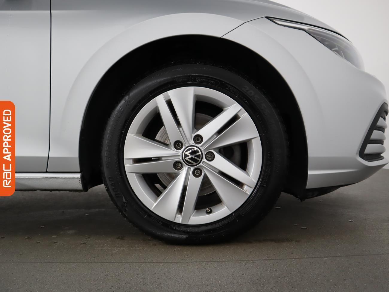 Volkswagen Golf view 25