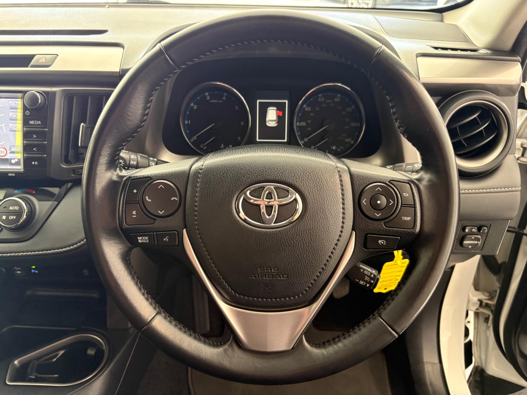 Toyota RAV4 view 12