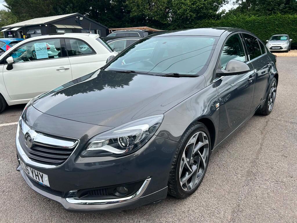 Vauxhall Insignia view 5