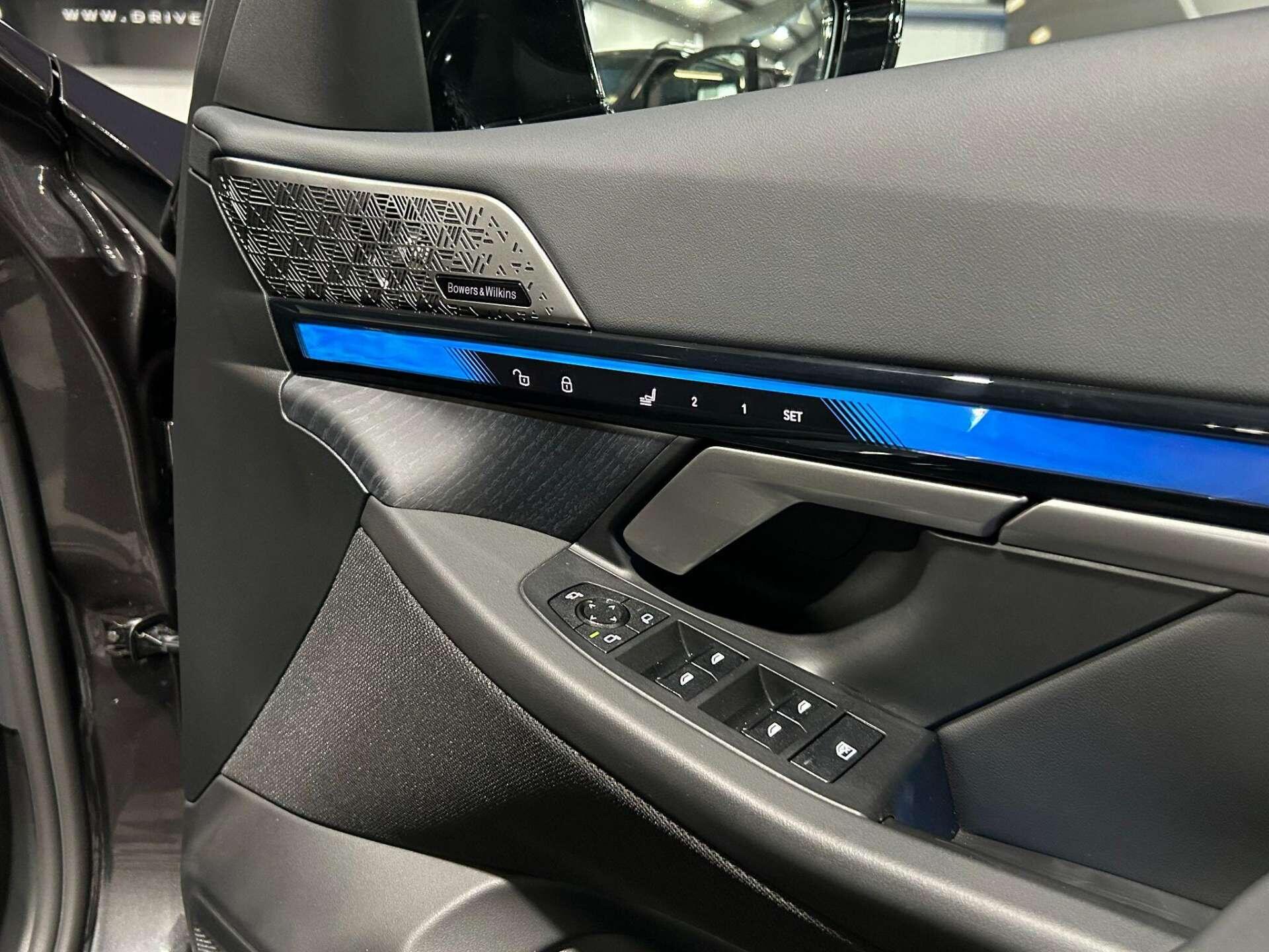 BMW I5 view 38
