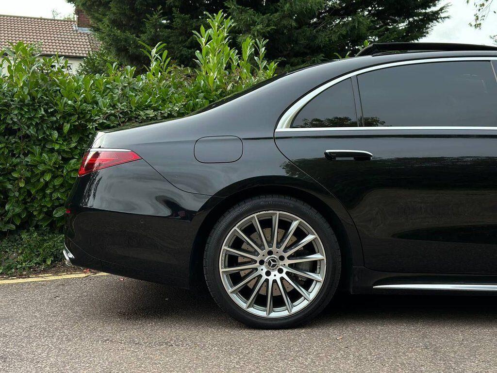 Mercedes-Benz S-Class view 82