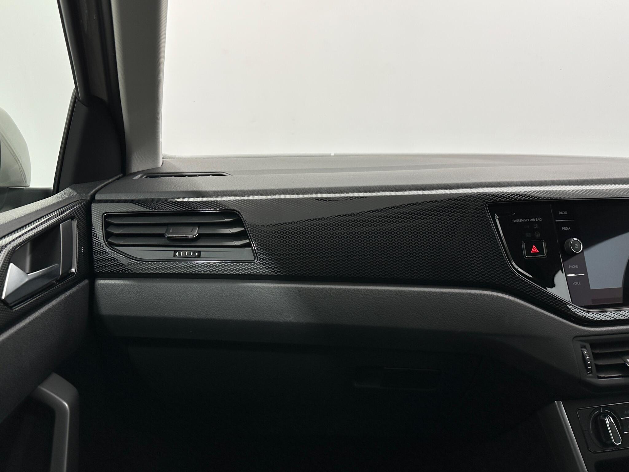 Volkswagen Polo view 27