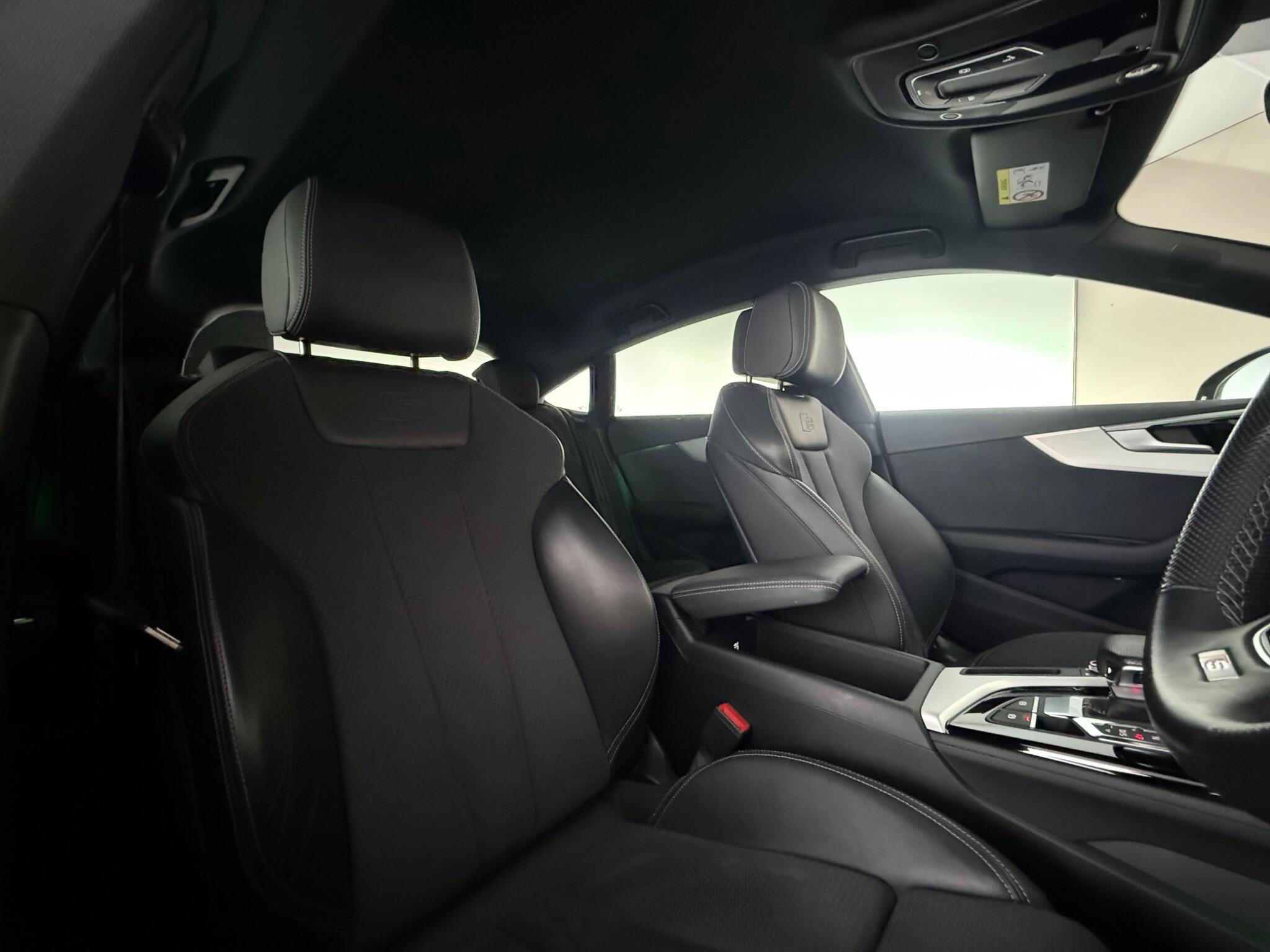 Audi A5 view 34