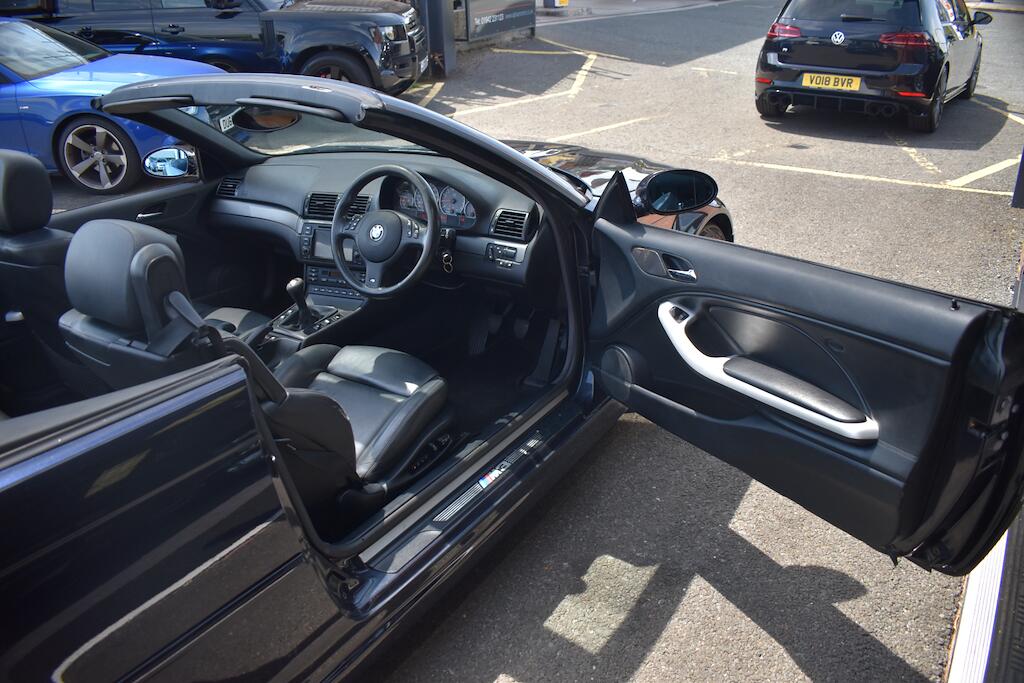 BMW M3 view 31