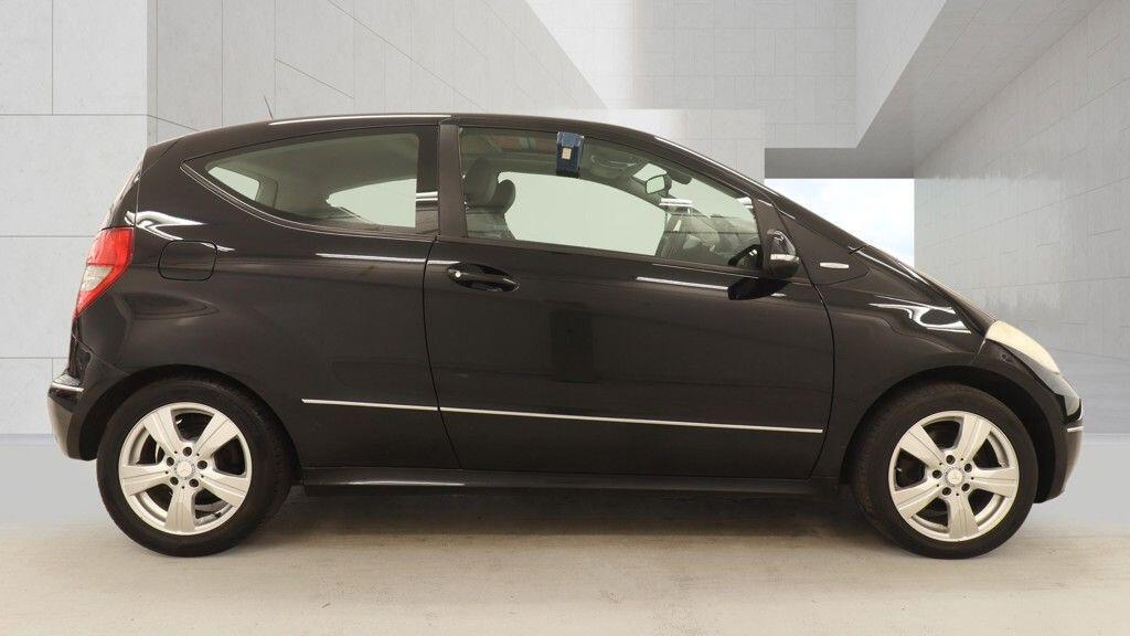 Mercedes-Benz A-Class view 3