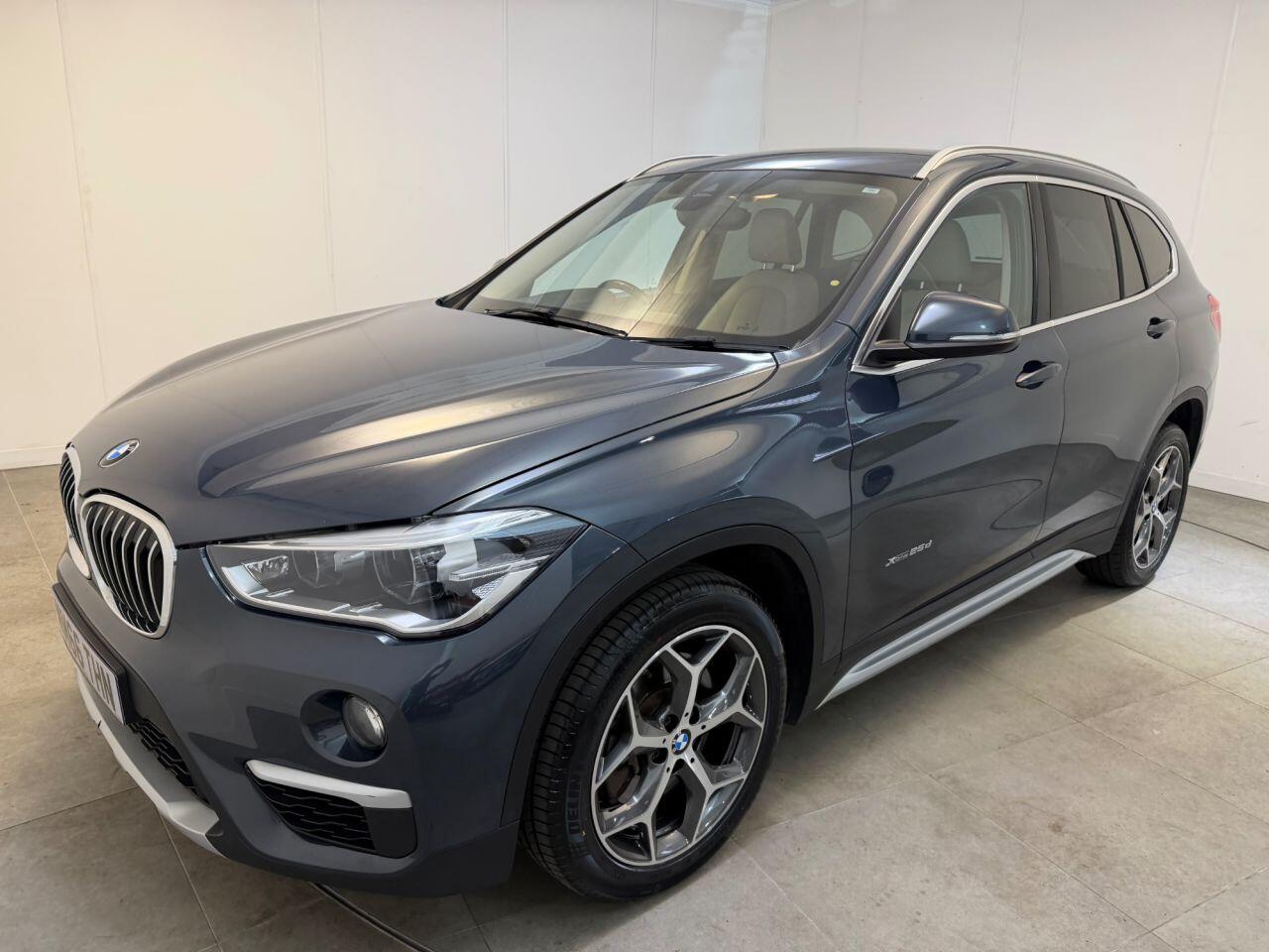 BMW X1 view 45
