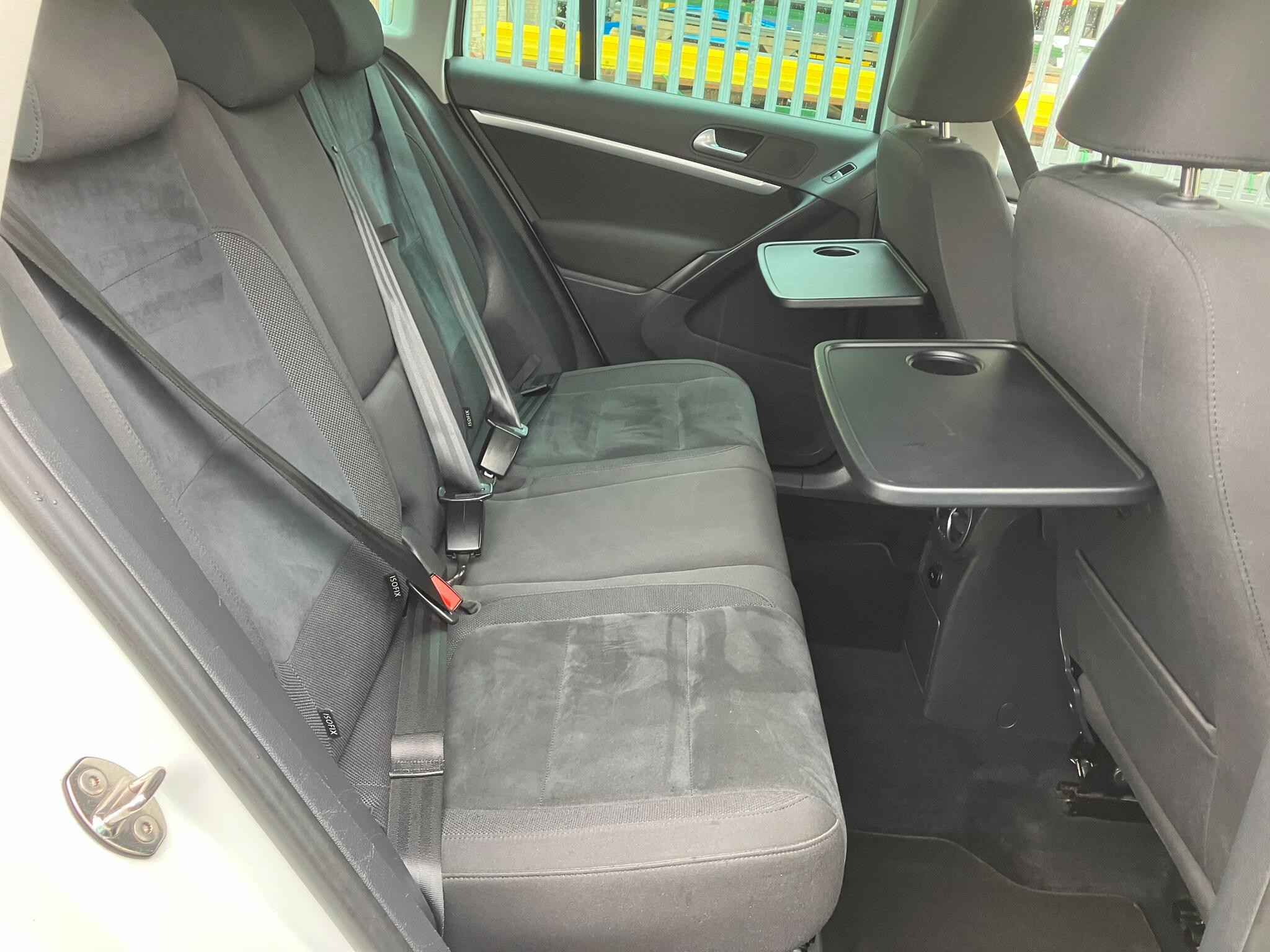 Volkswagen Tiguan view 20