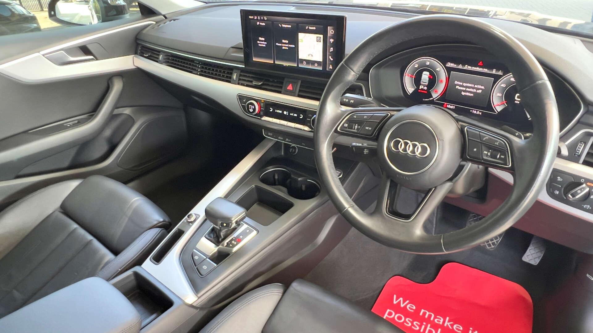 Audi A5 view 4