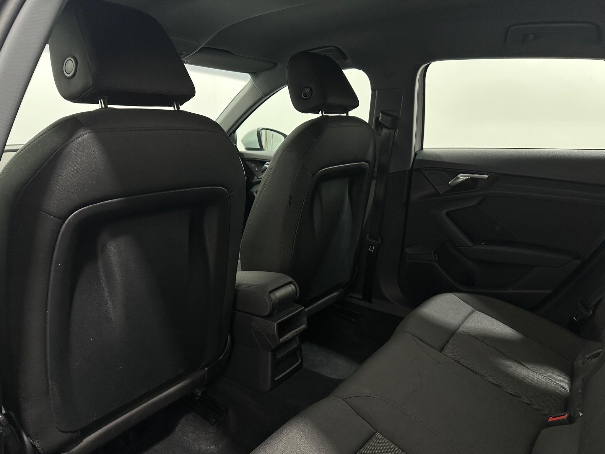 Audi A3 view 37