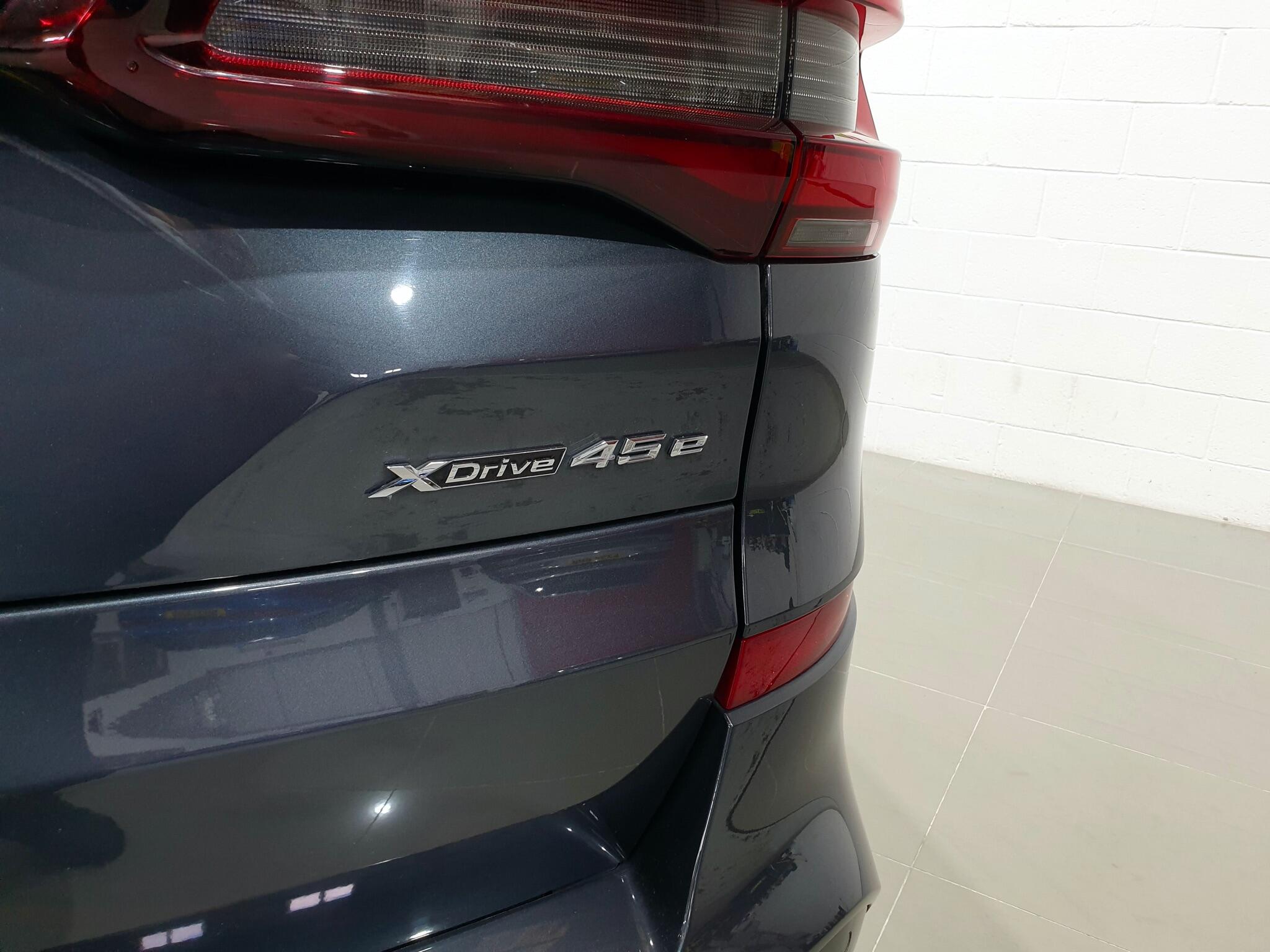 BMW X5 view 19
