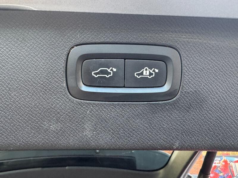 2017 Volvo XC90 image 68