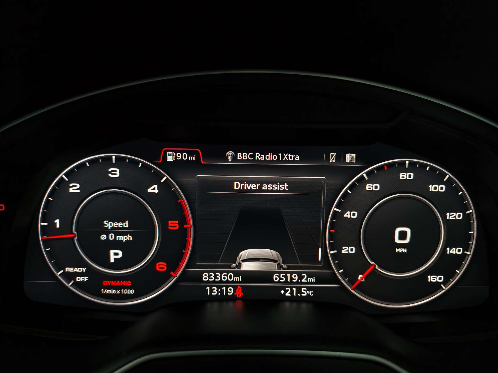 Audi Q7 view 28