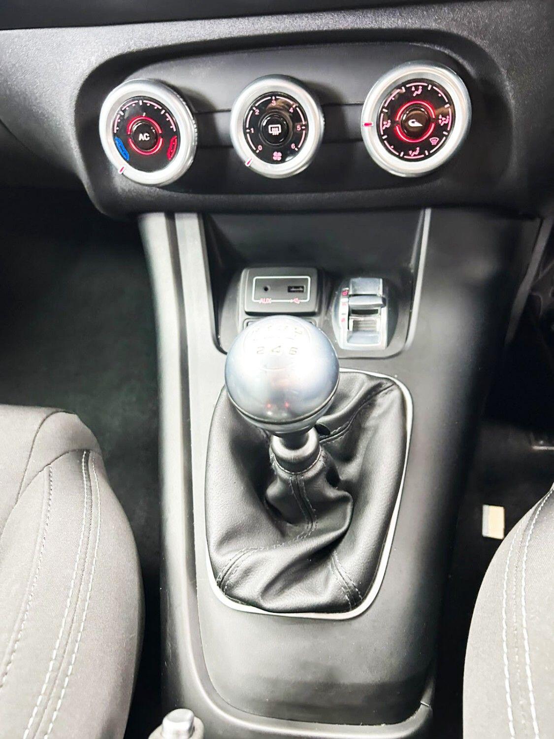 Alfa Romeo Giulietta view 18