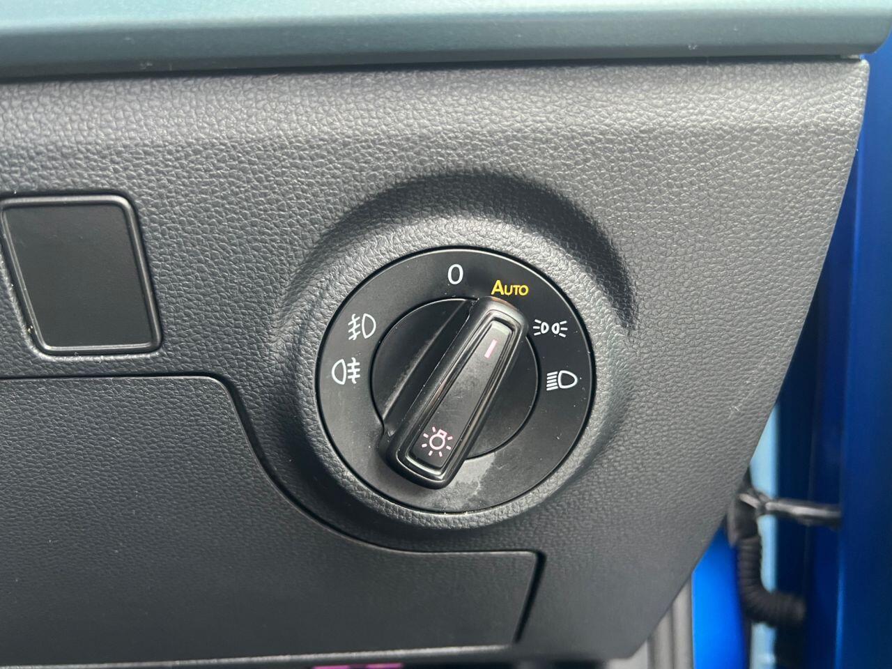 Seat Arona view 25