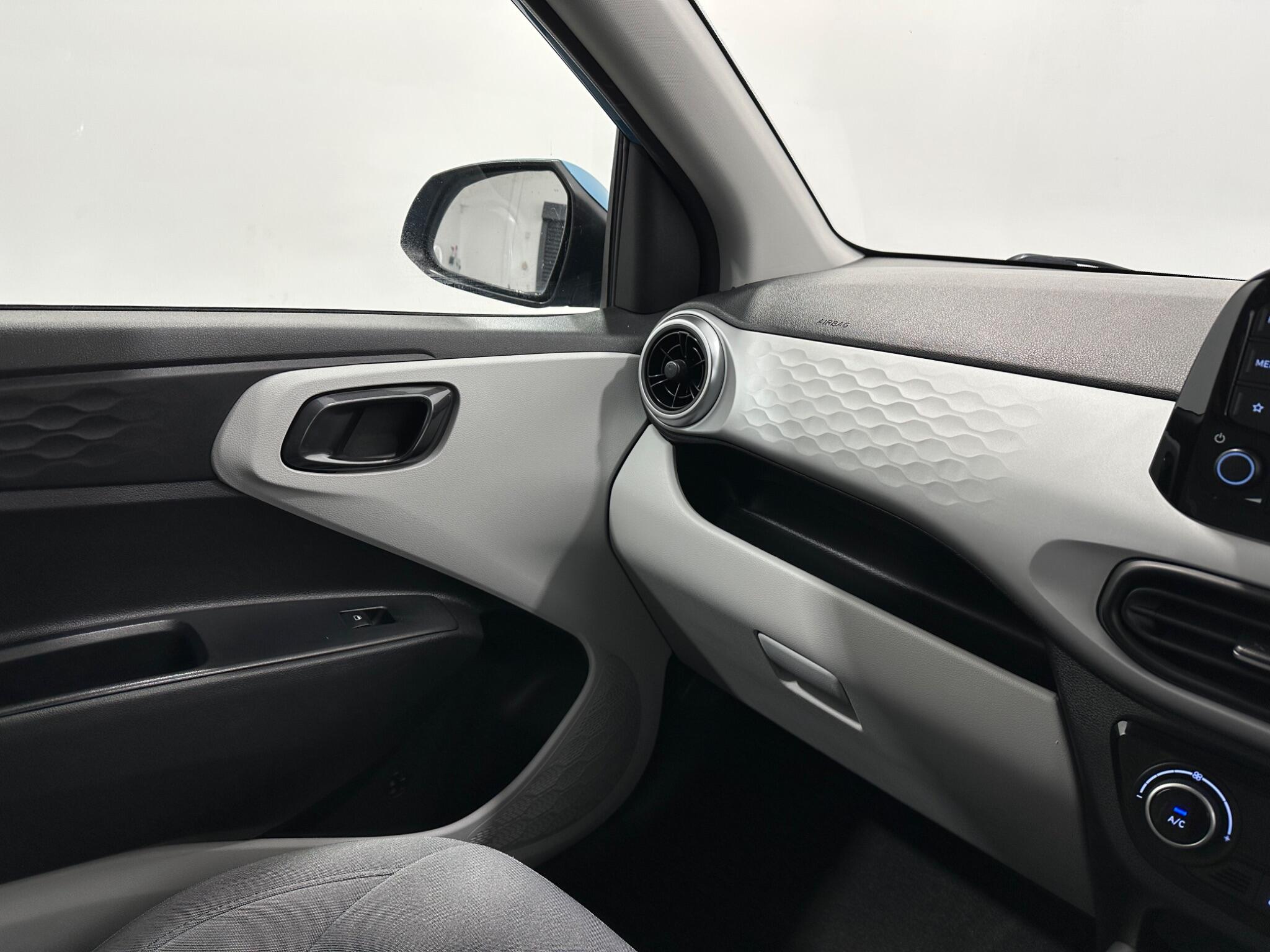 Hyundai I10 view 26