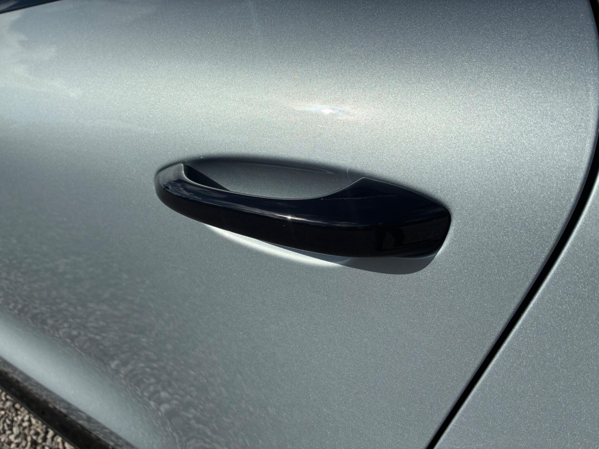 Porsche Macan view 19