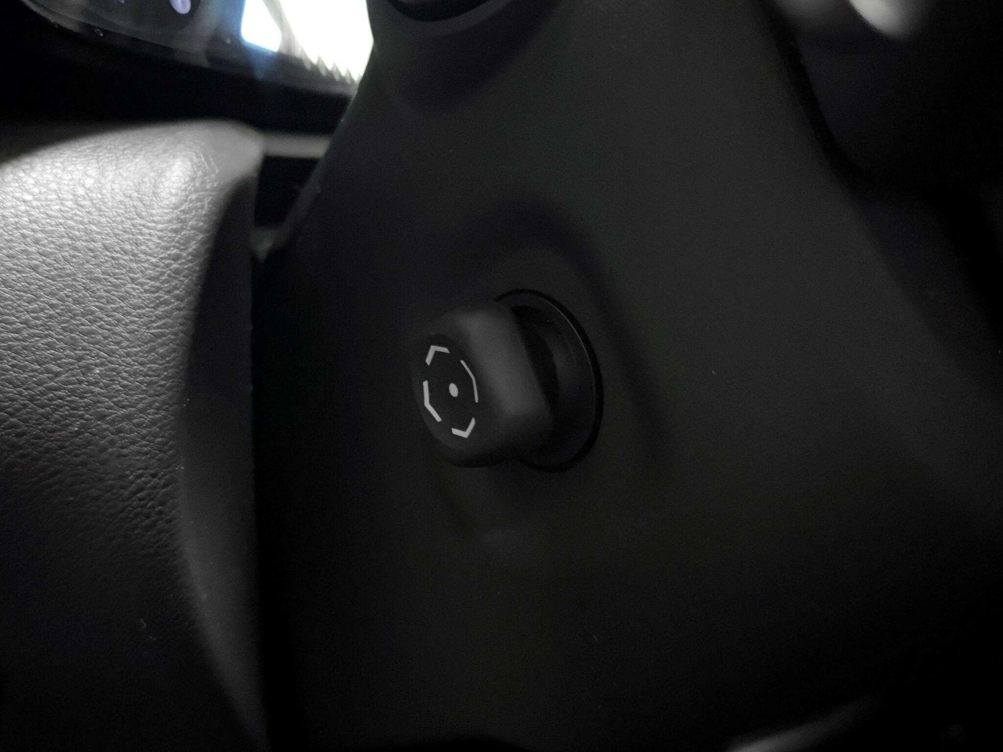 Lexus NX view 32