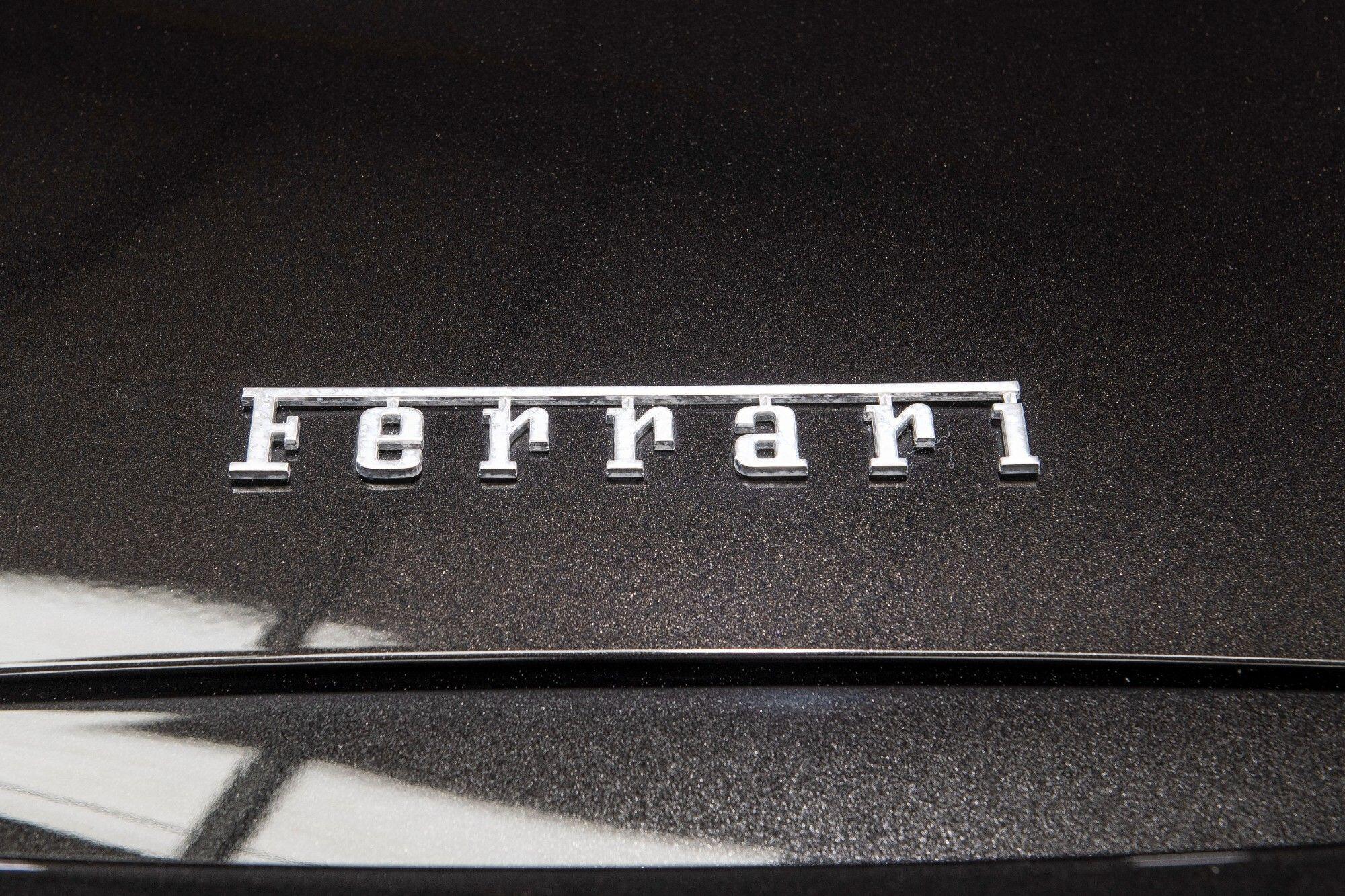 Ferrari 488 view 42