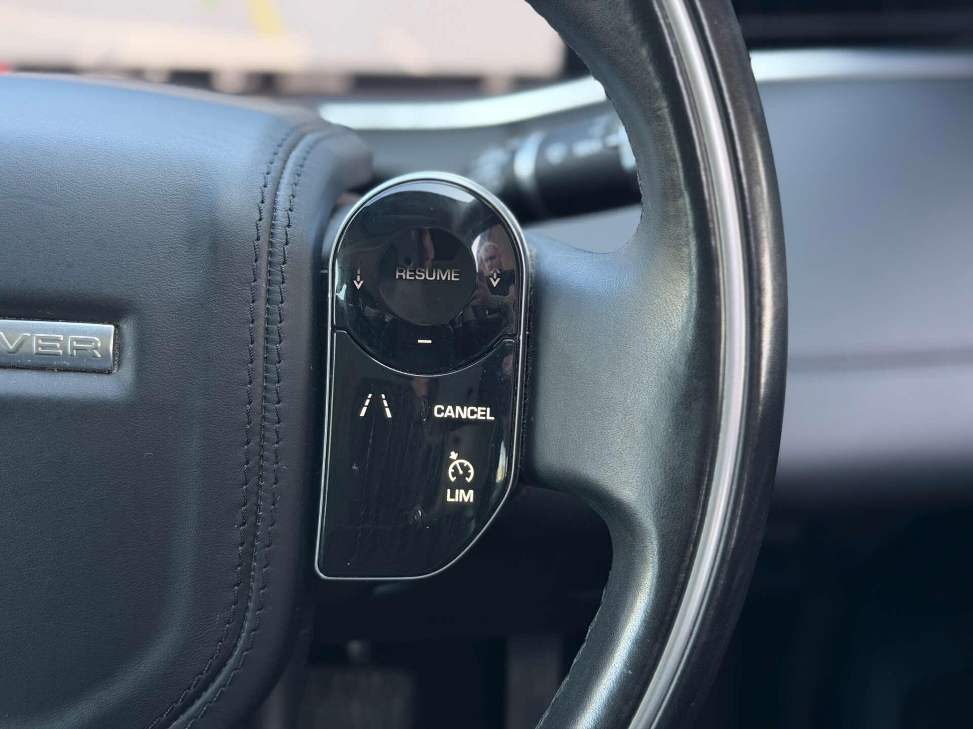 Land Rover Range Rover Evoque view 14