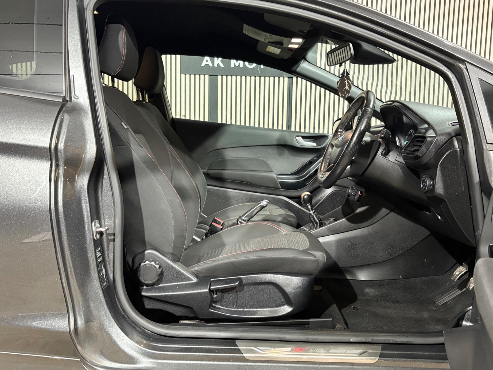 2018 Ford Fiesta 1.0T EcoBoost ST-Line Euro 6 (s/s) 3dr • 99,500 miles image 26