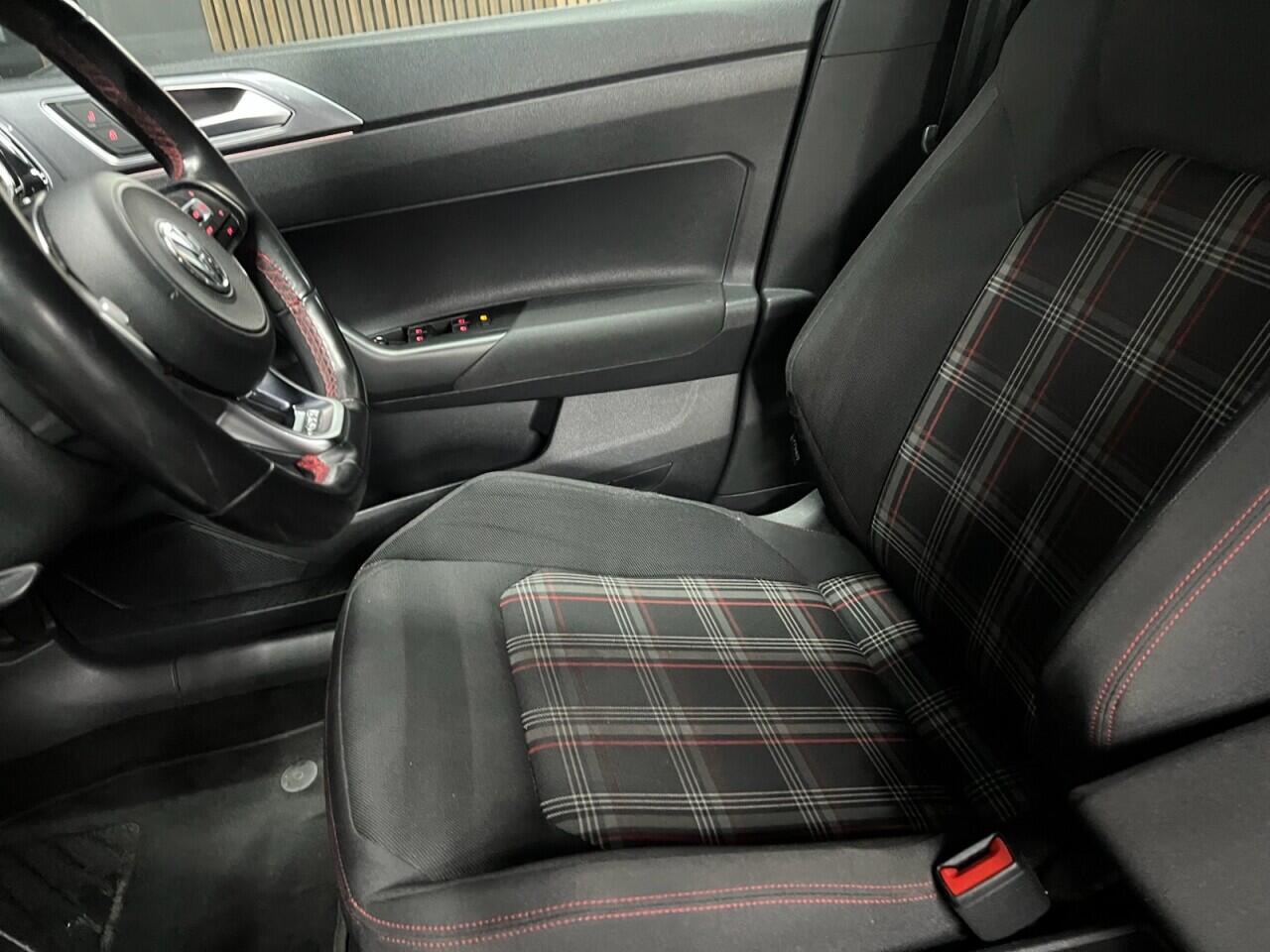 Volkswagen Polo view 29