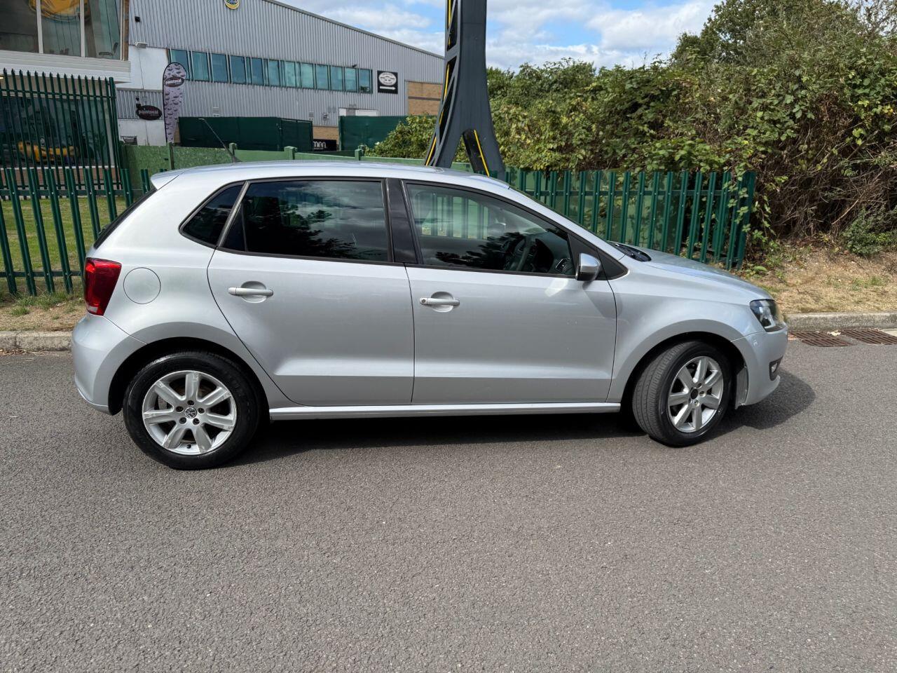 Volkswagen Polo view 14
