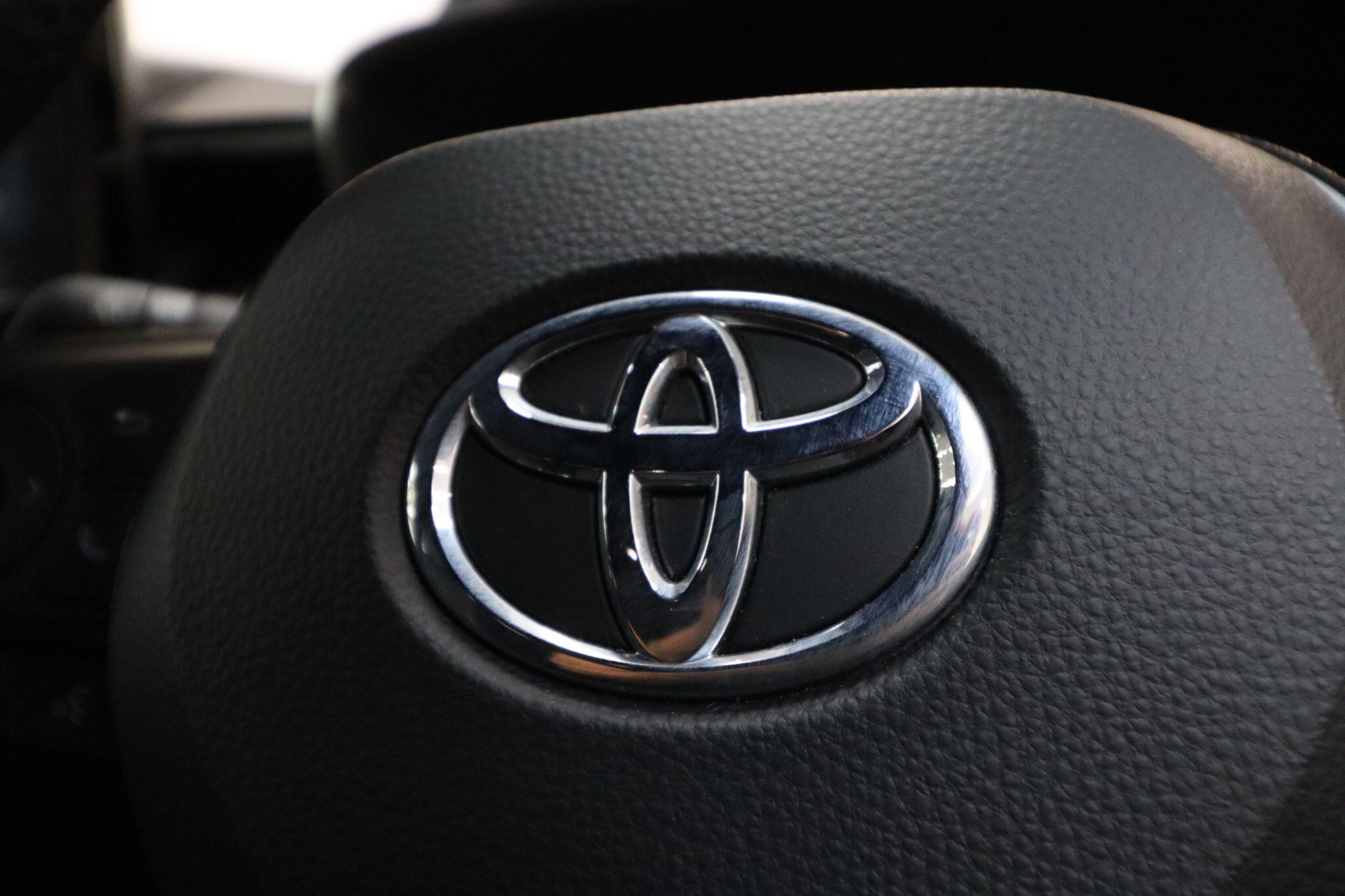 Toyota Corolla view 40
