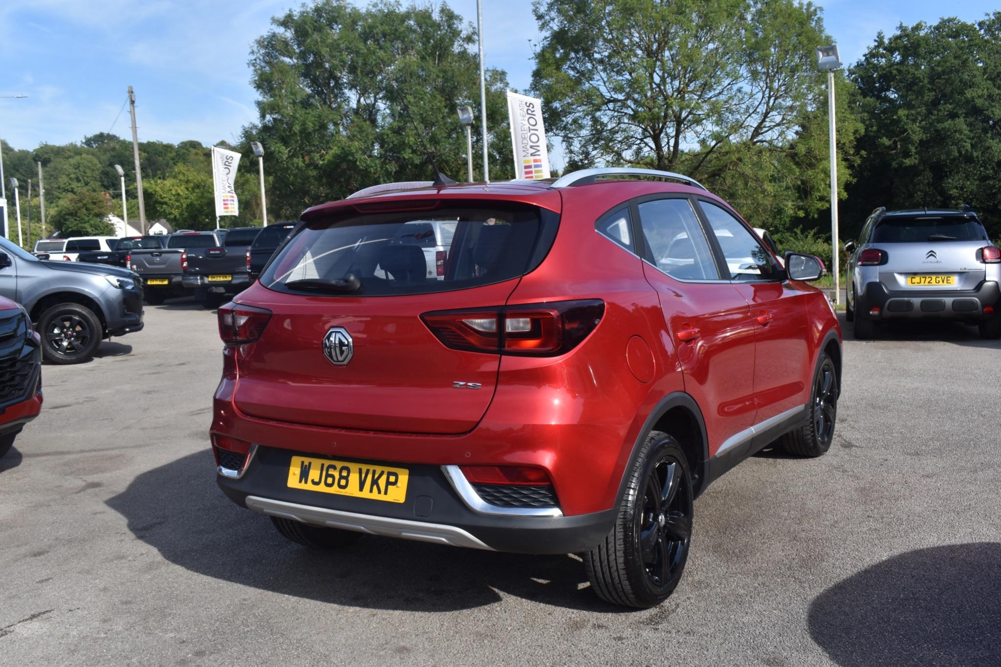 MG ZS - 1.5 VTi-TECH Exclusive Euro 6 (s/s) 5dr - Image 14