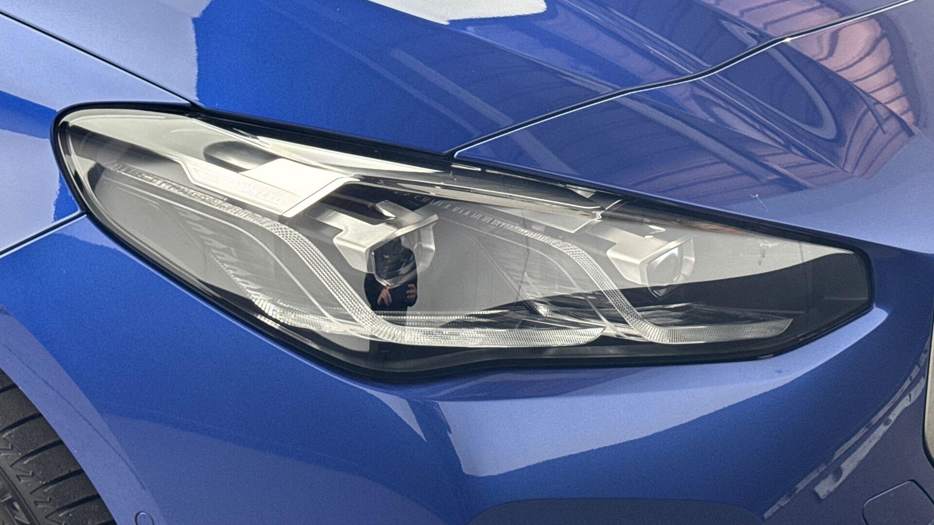 BMW 2 Series view 23