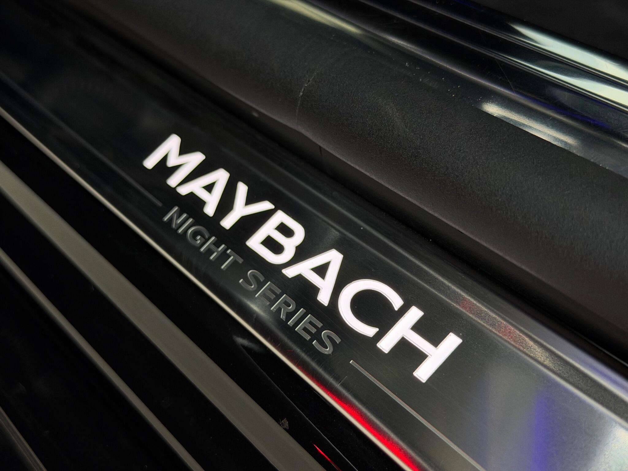 Mercedes-Benz S-Class view 58