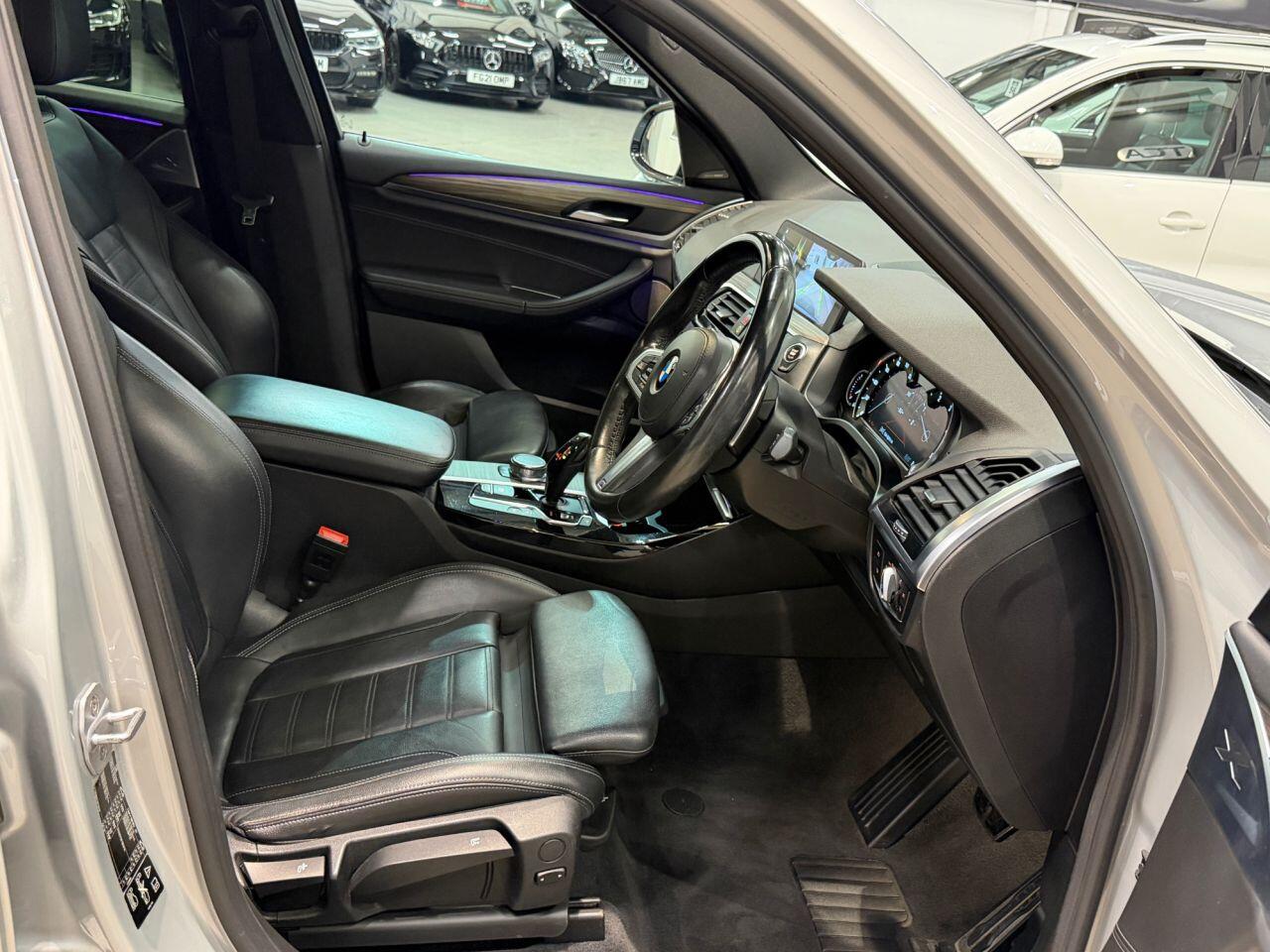 BMW X3 view 18