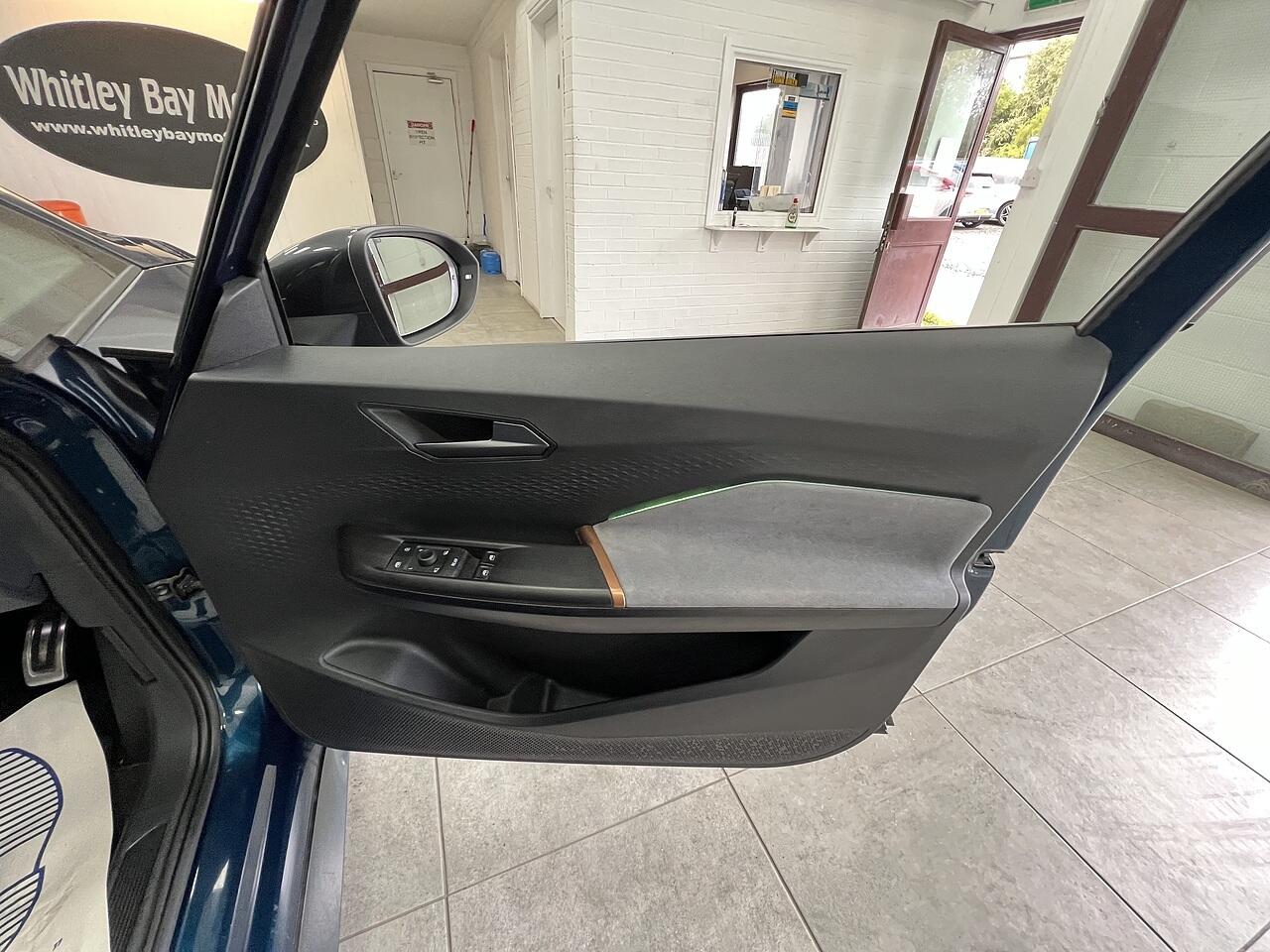 Cupra Born view 14