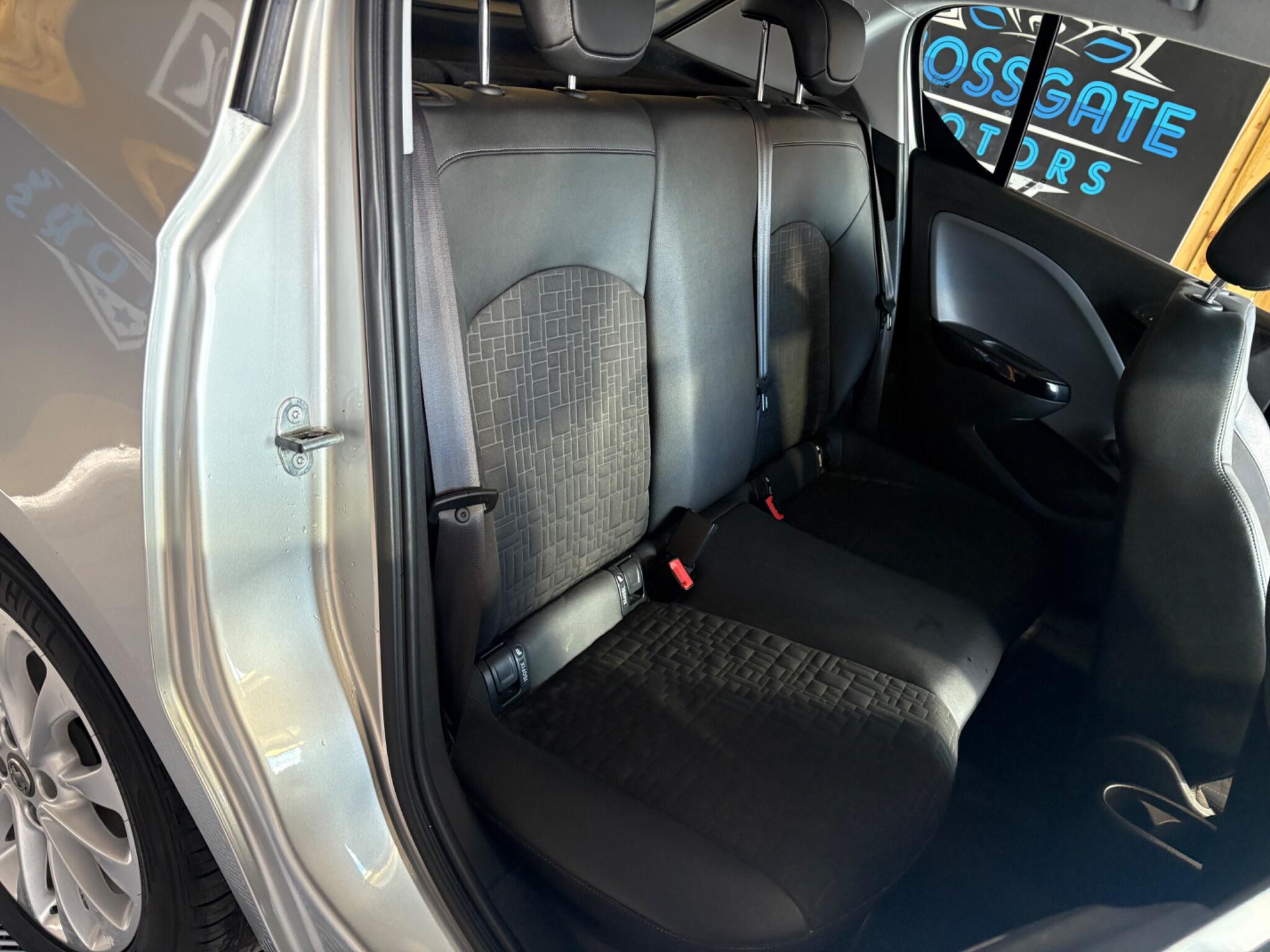 Vauxhall Corsa view 17