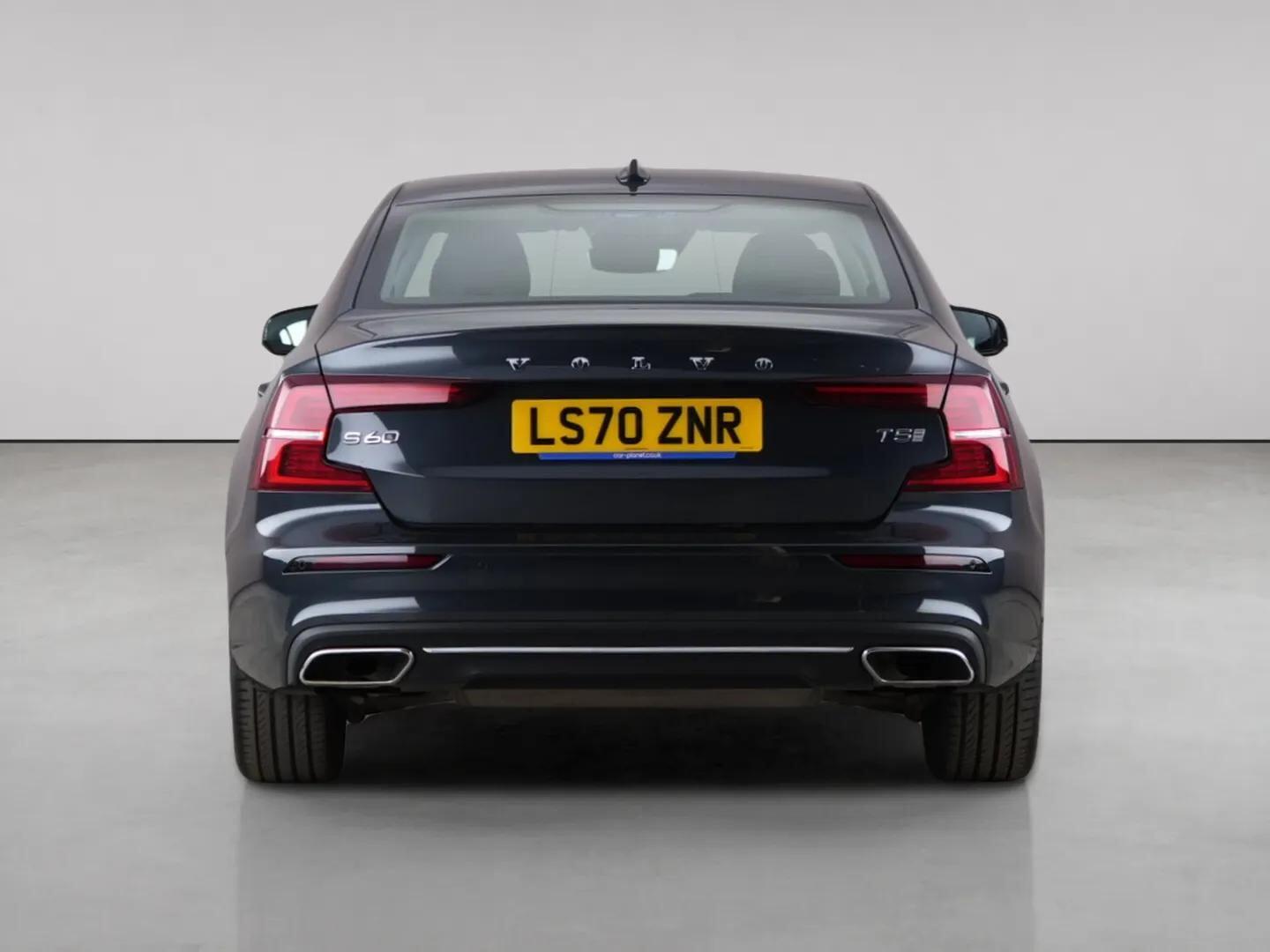 Volvo S60 view 7